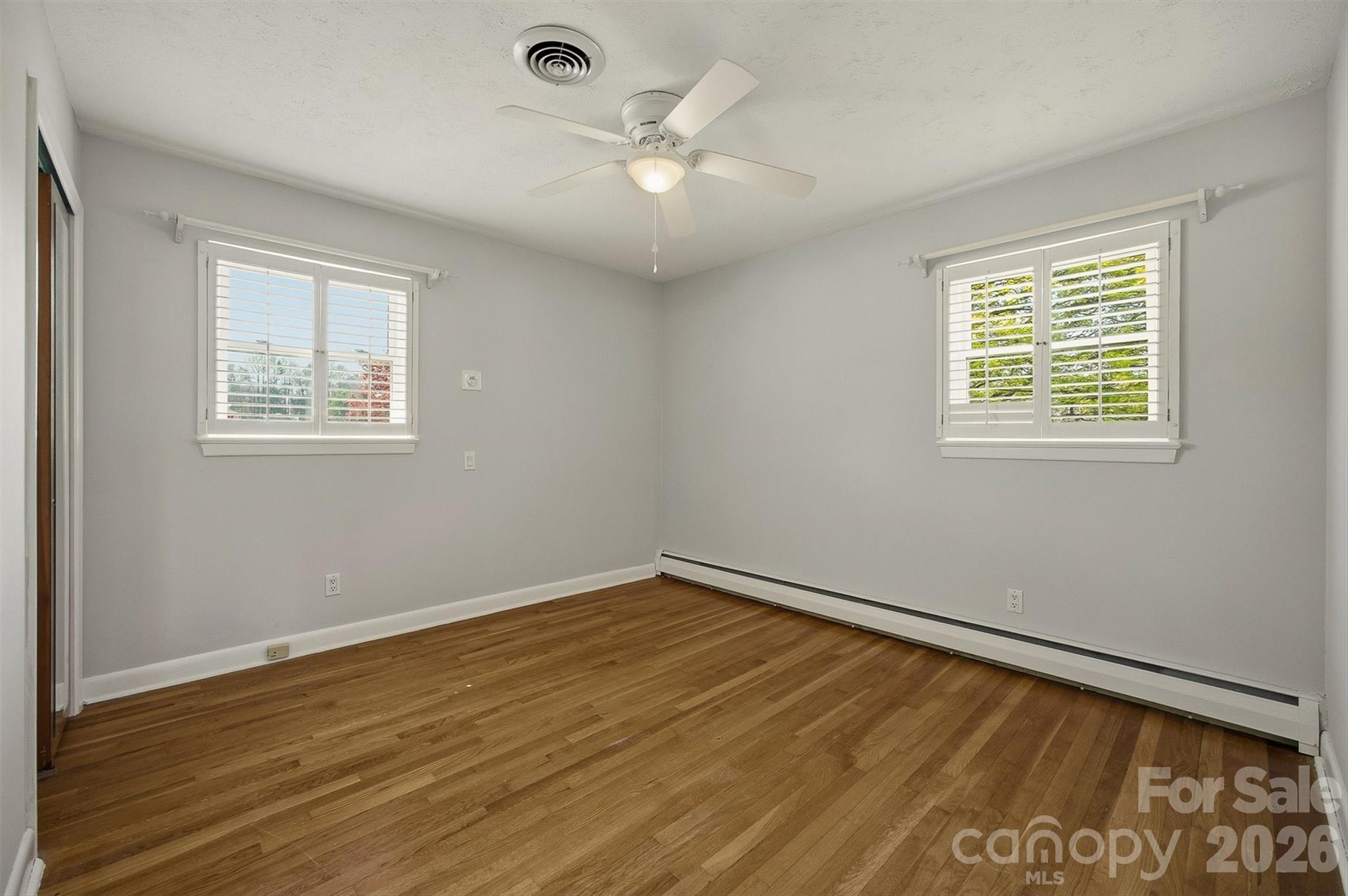 2174 Chester Avenue Property Photo 26