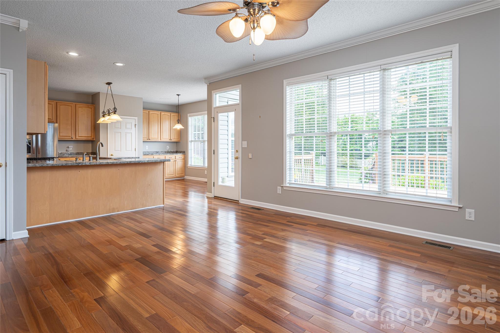 48 Brownstone Court Property Photo 16
