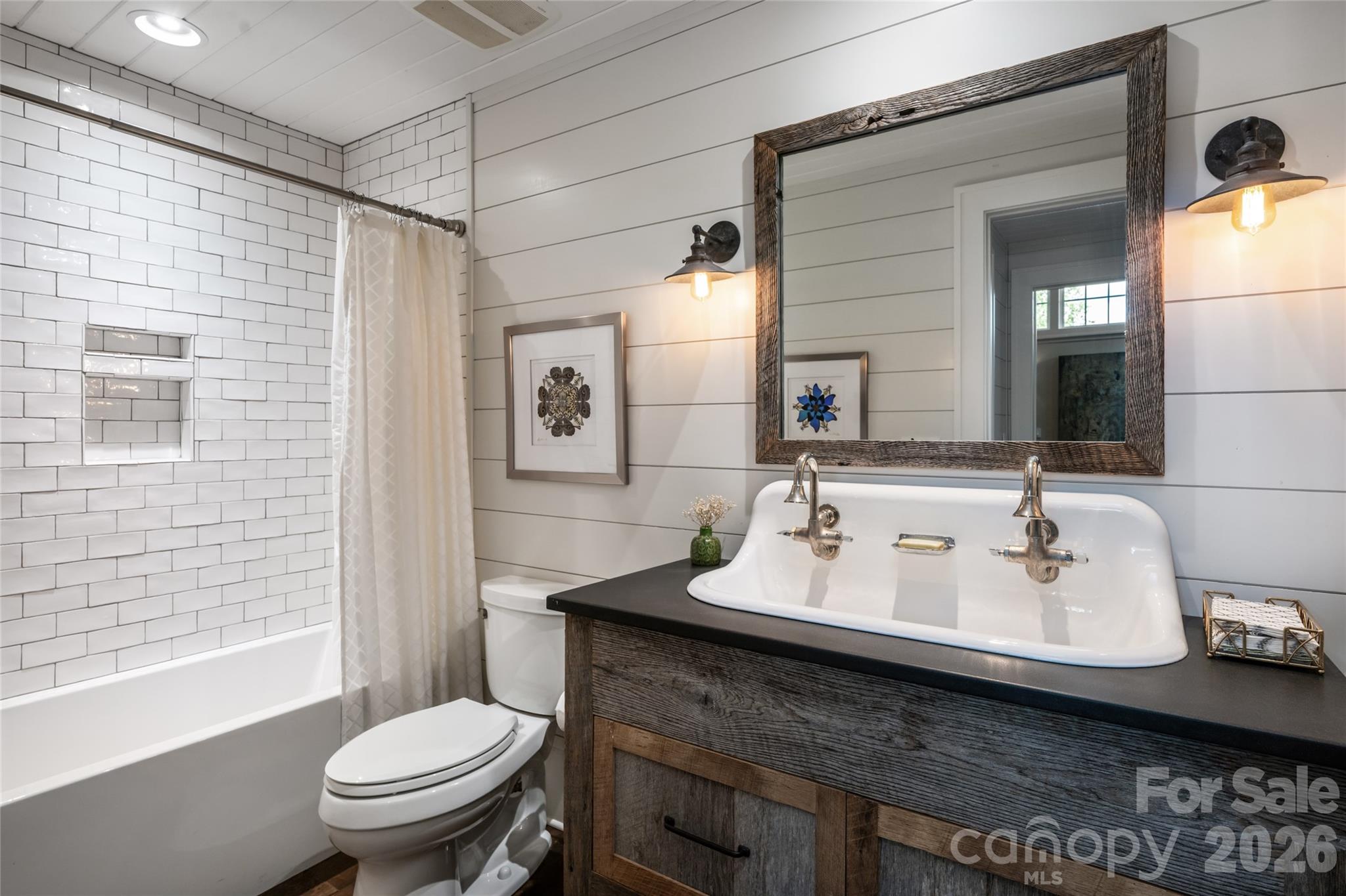 18 Fairsted Drive Property Photo 23