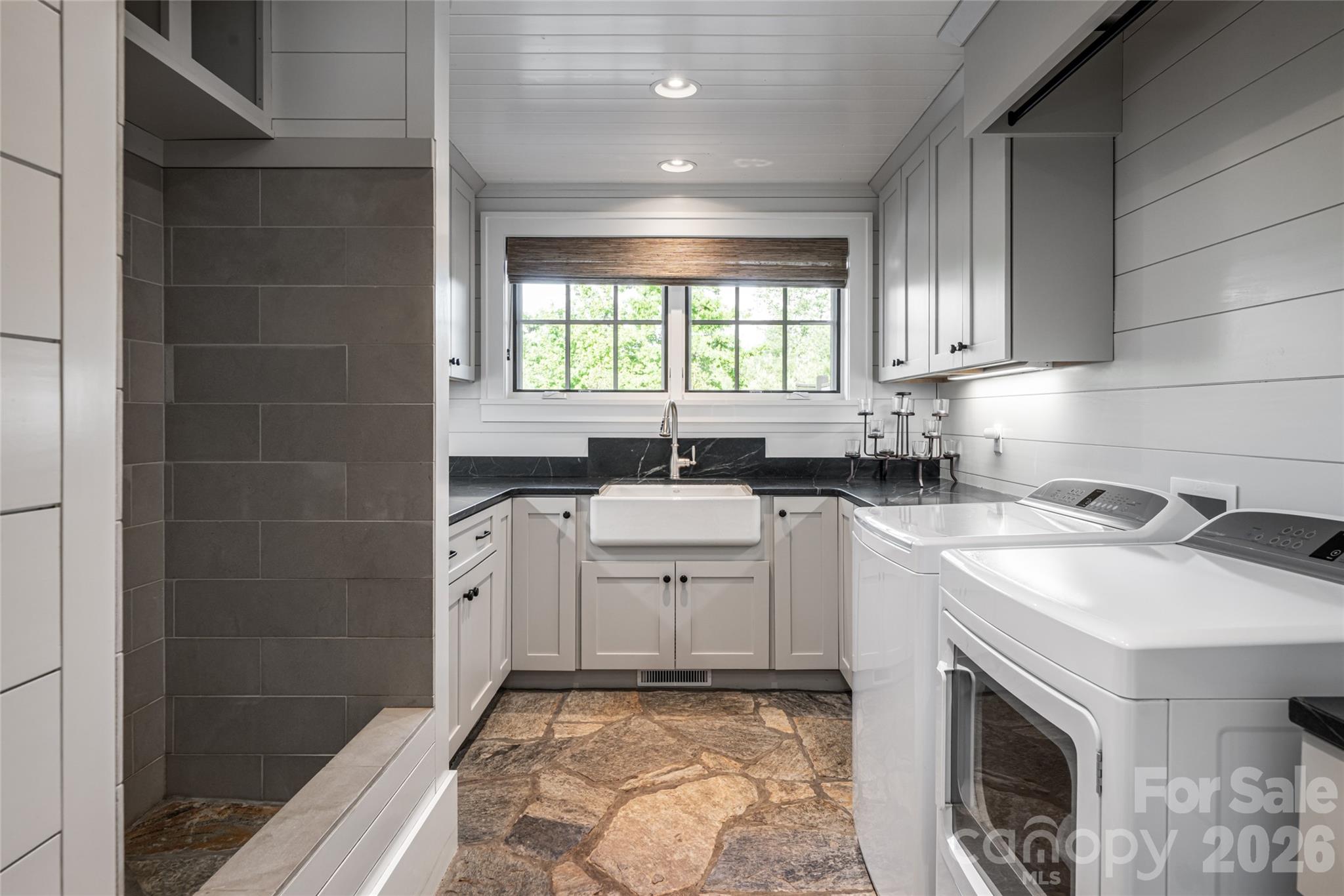 18 Fairsted Drive Property Photo 25