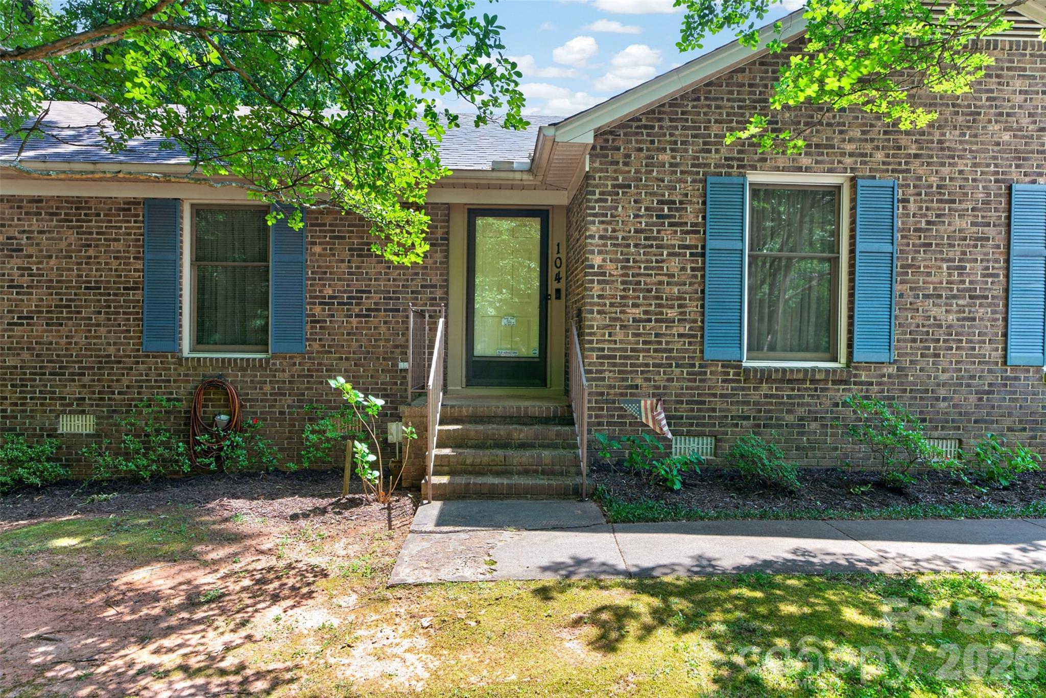104 Hallett Street Property Photo 6
