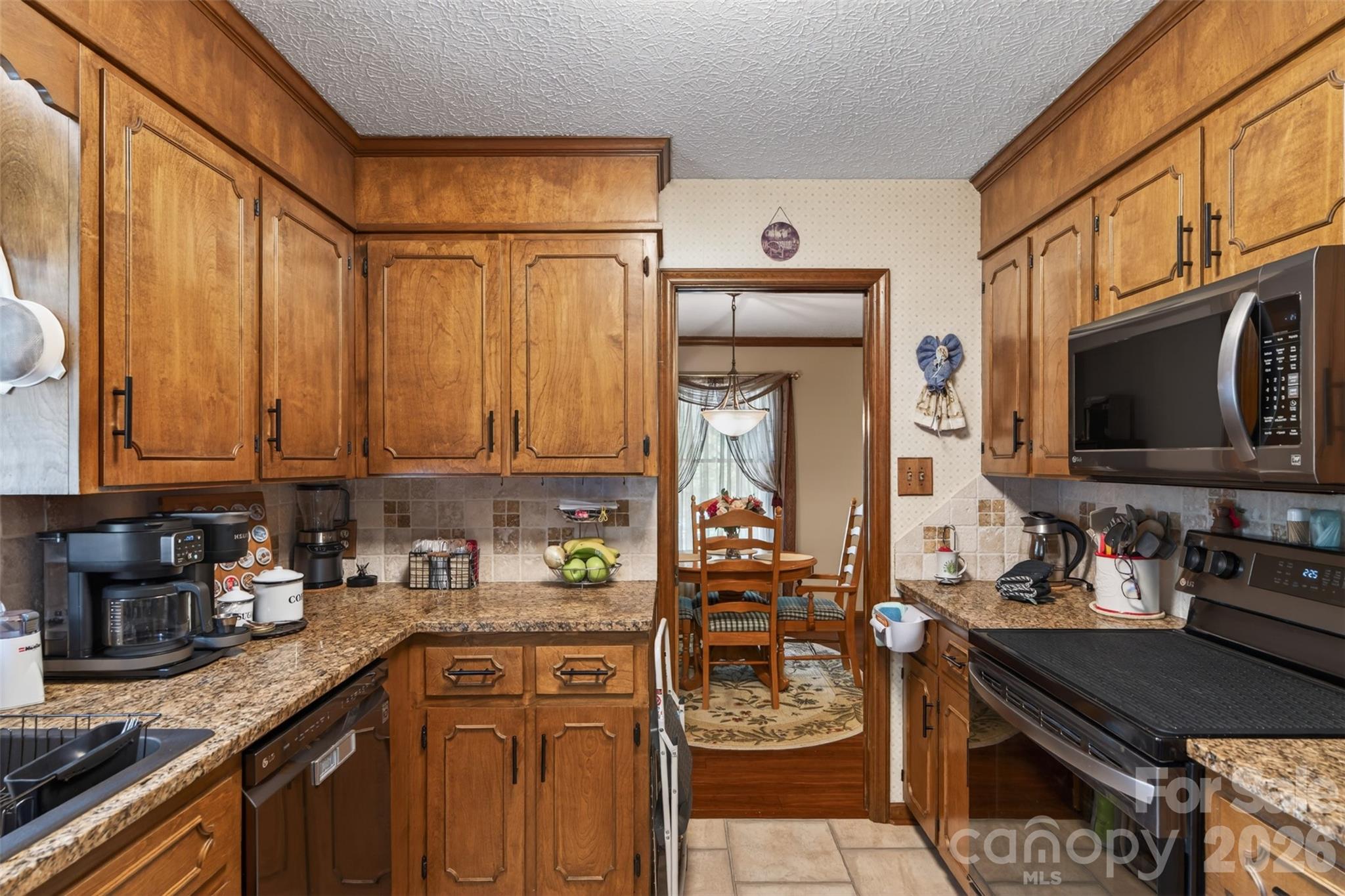 104 Hallett Street Property Photo 24