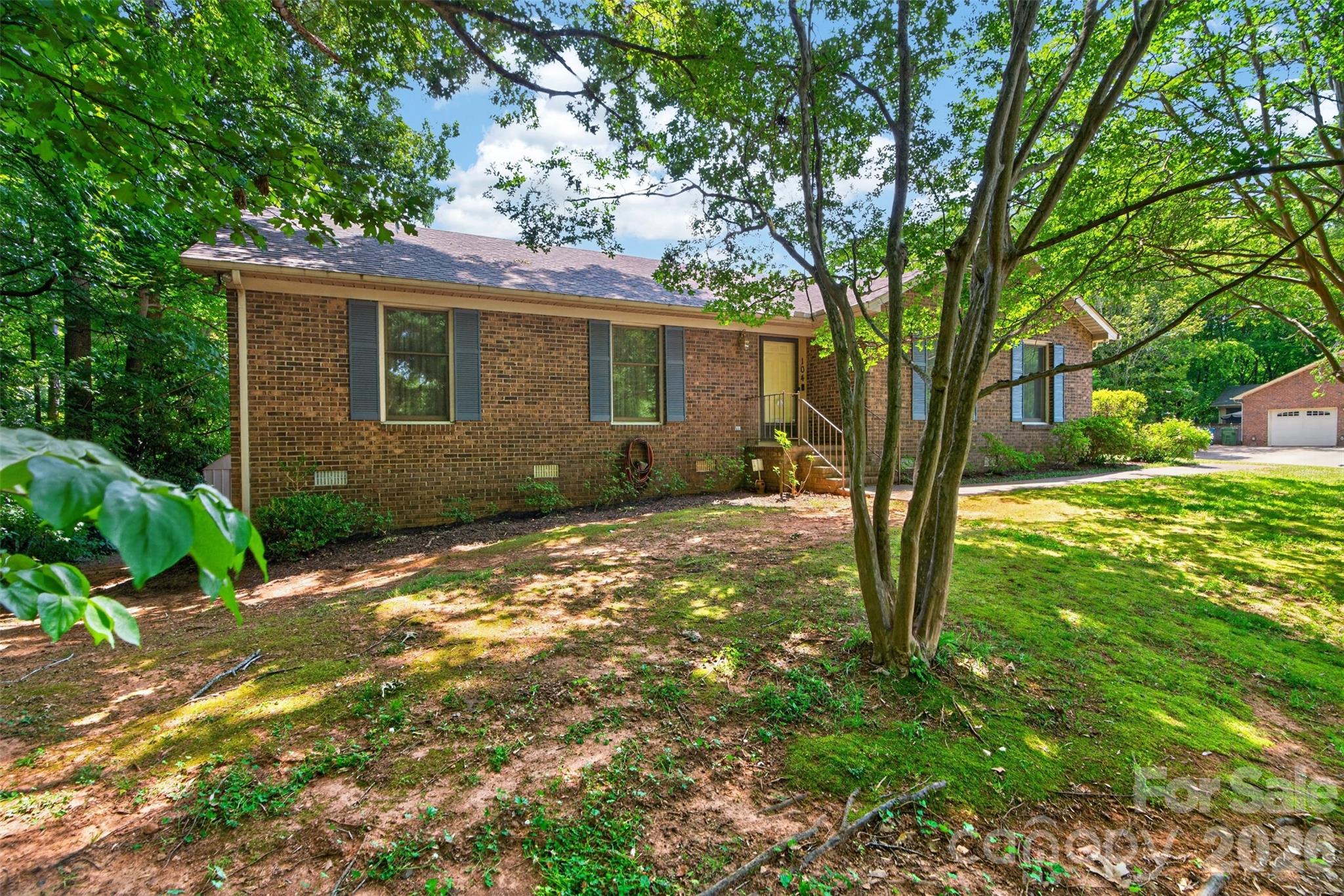104 Hallett Street Property Photo 33