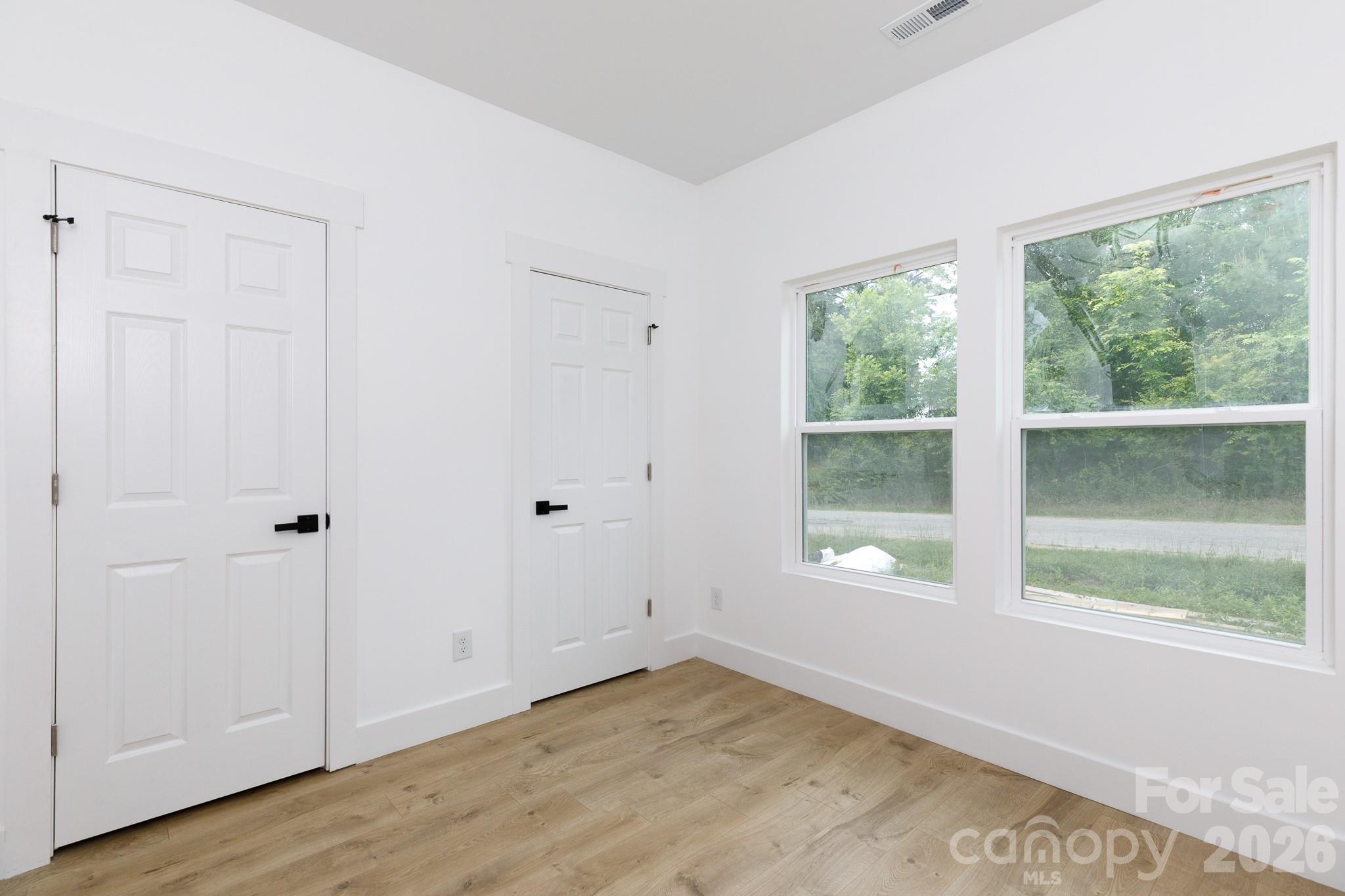 7.5 Wilson Avenue Property Photo 19