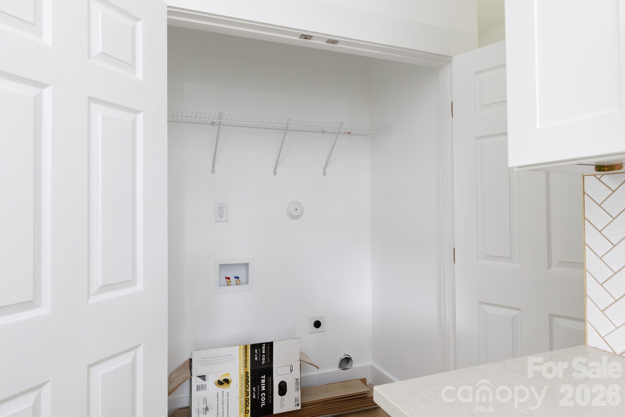 7.5 Wilson Avenue Property Photo 25