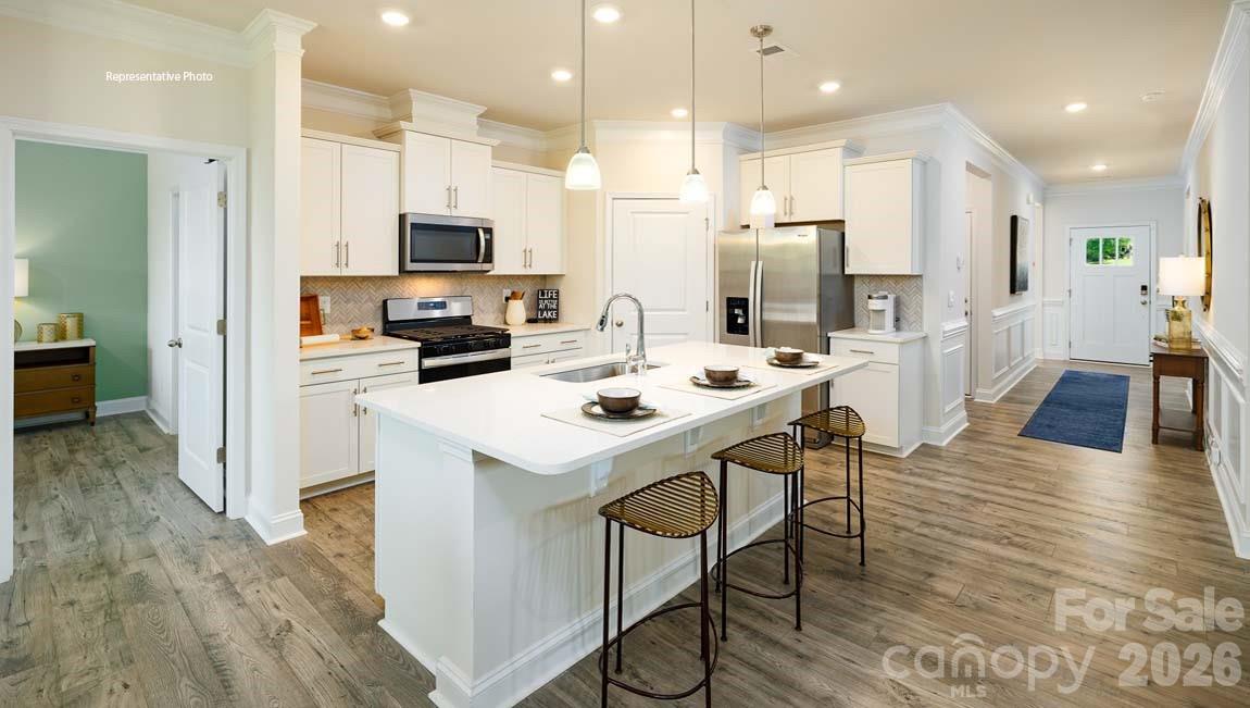7525 Bainbridge Road Property Photo 6