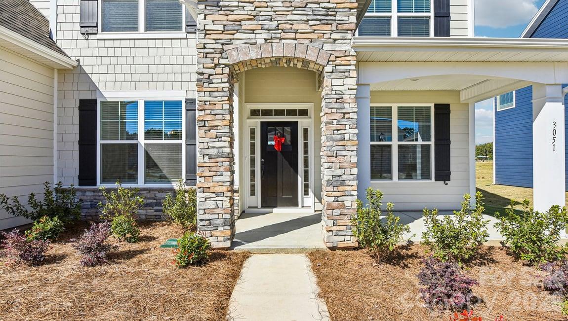 3051 Eclipse Court Property Photo 4
