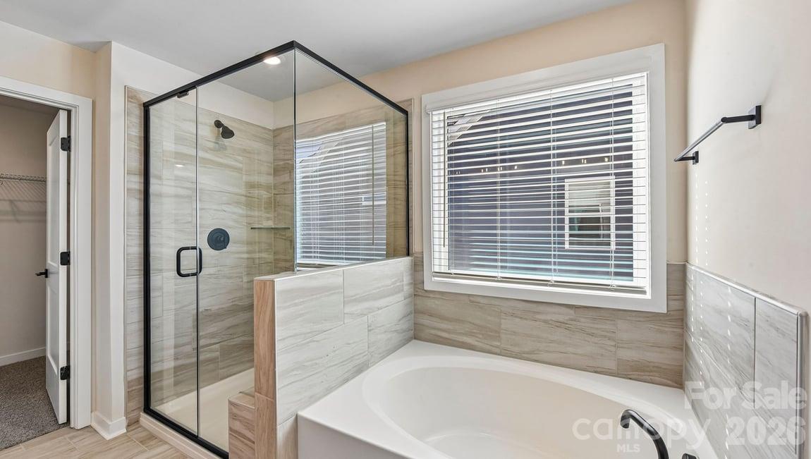 3051 Eclipse Court Property Photo 32