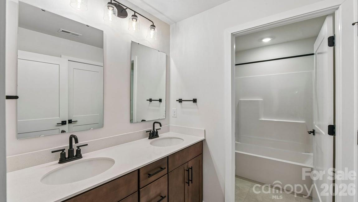 3051 Eclipse Court Property Photo 40