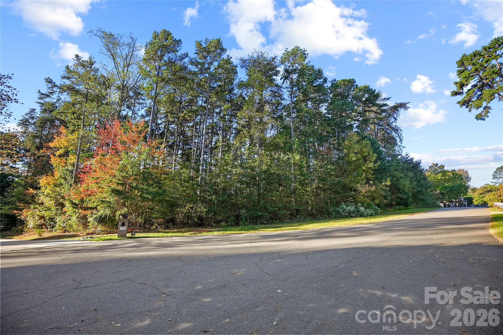 254 Woodstream Circle Property Photo 16