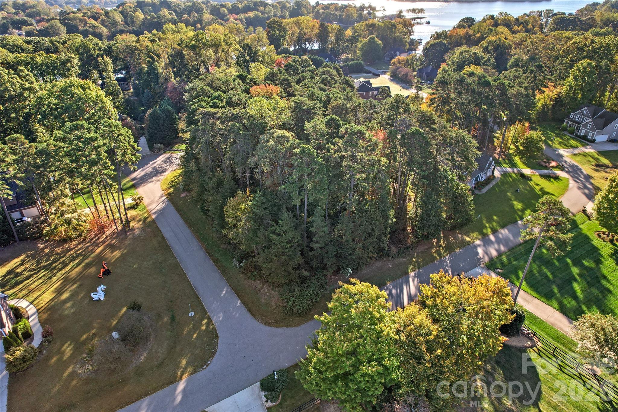 254 Woodstream Circle Property Photo 18