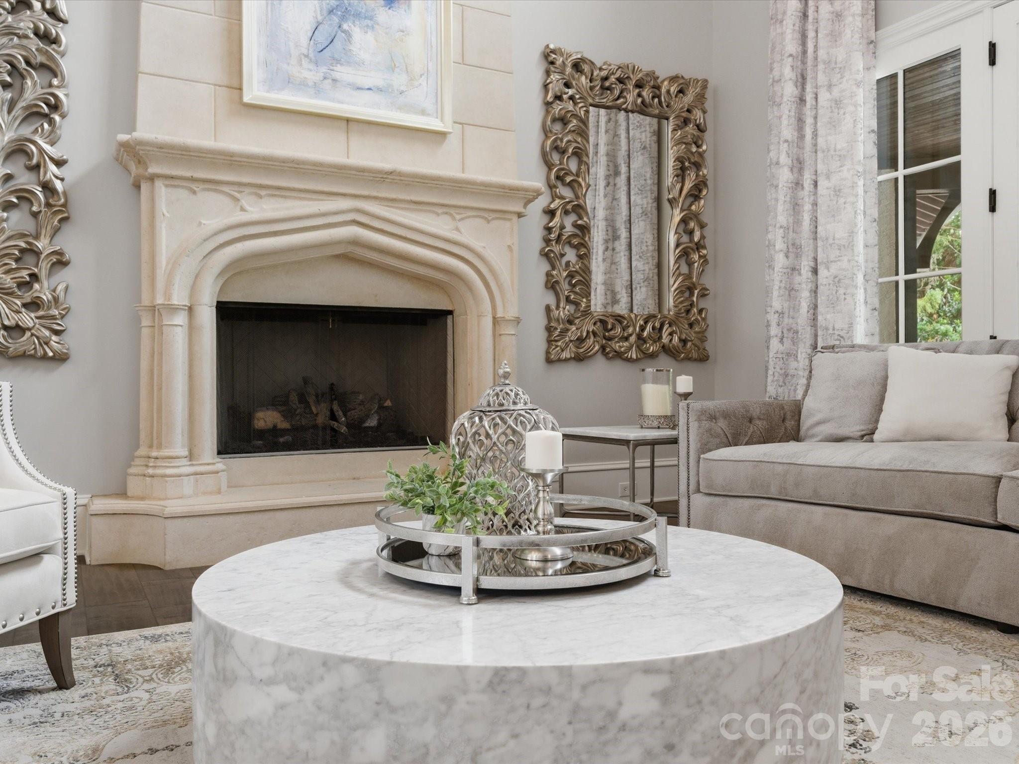 200 Oakmont Lane Property Photo 10