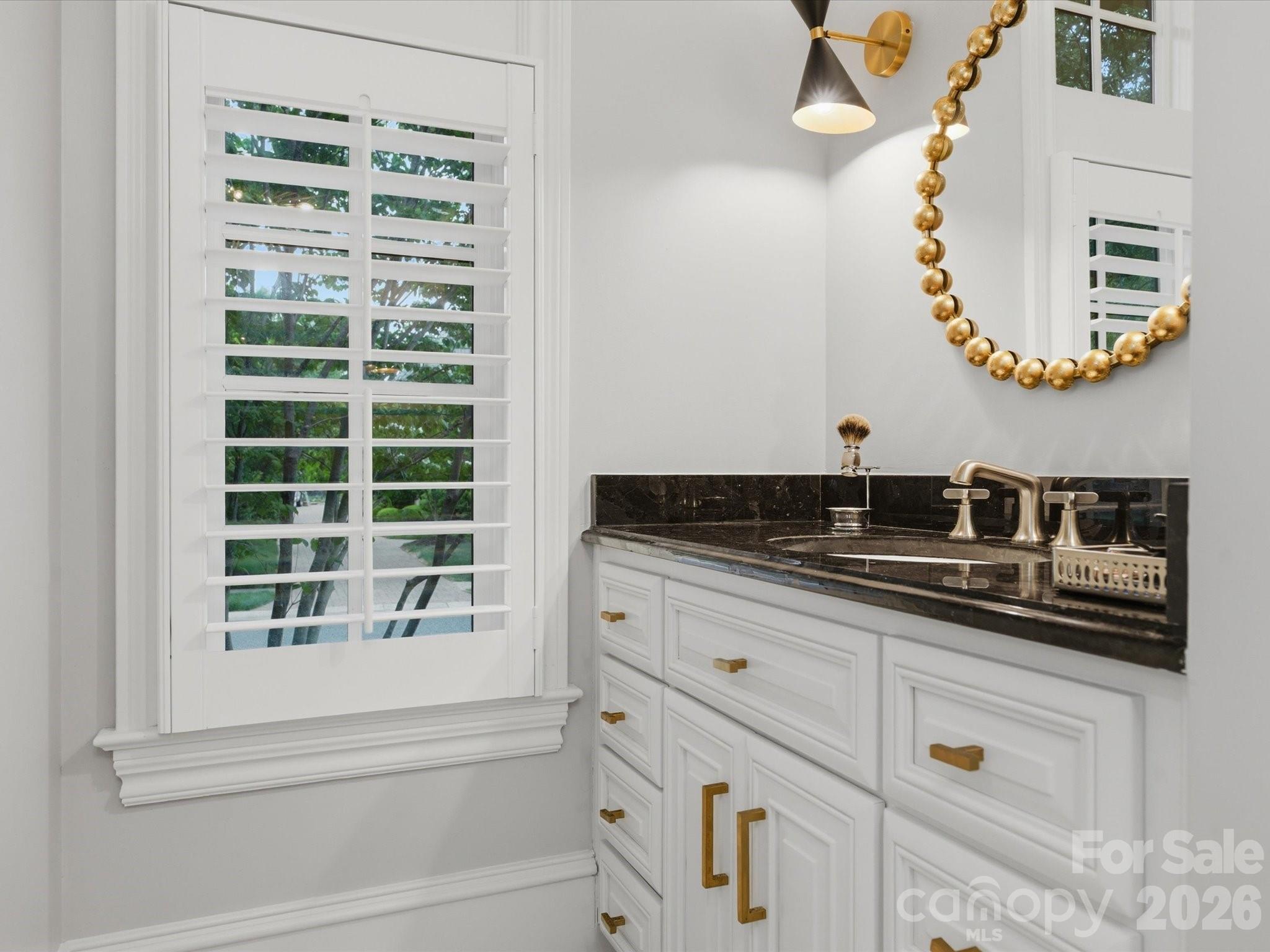 200 Oakmont Lane Property Photo 25