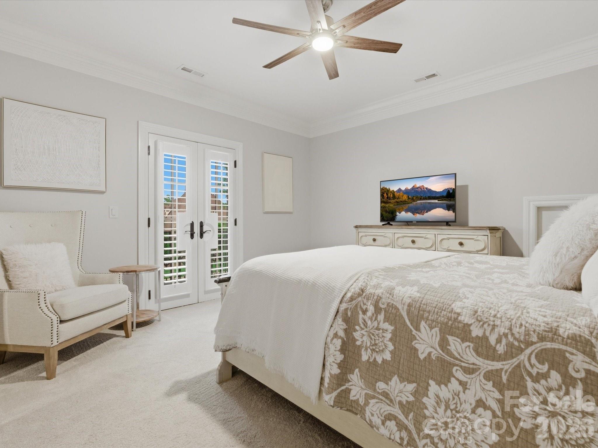 200 Oakmont Lane Property Photo 32