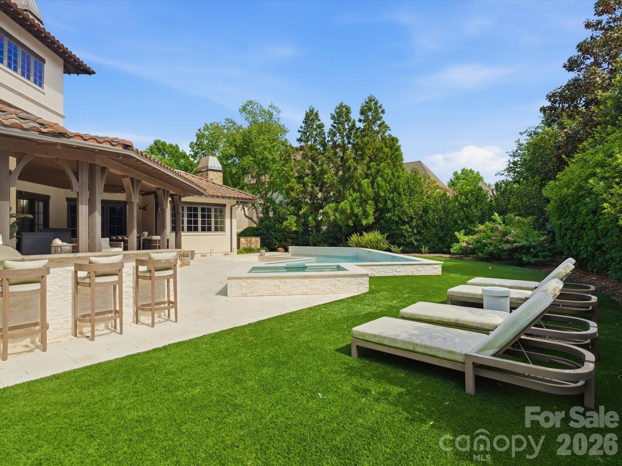 200 Oakmont Lane Property Photo 39