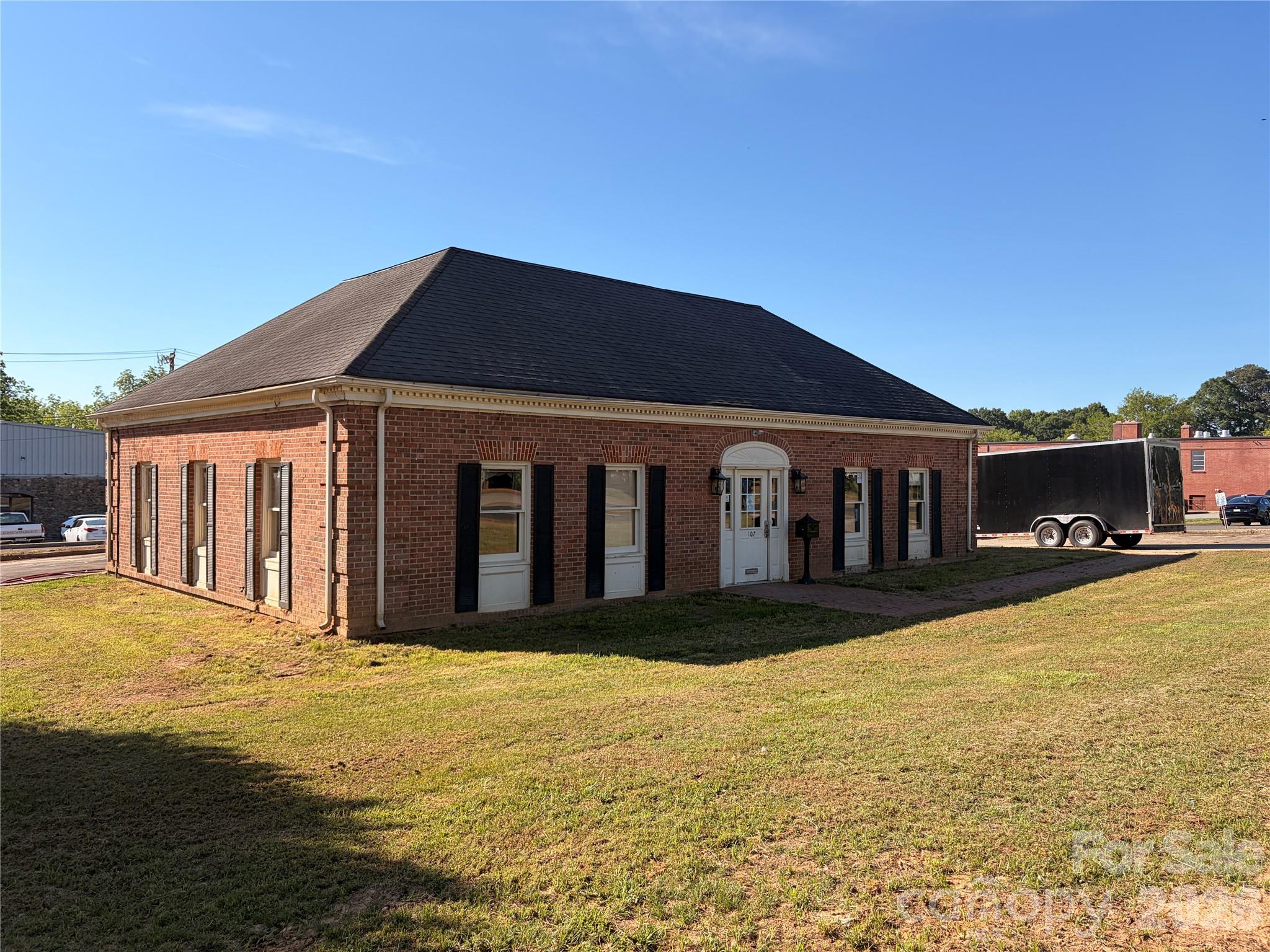 107 Congress Street Property Photo 1