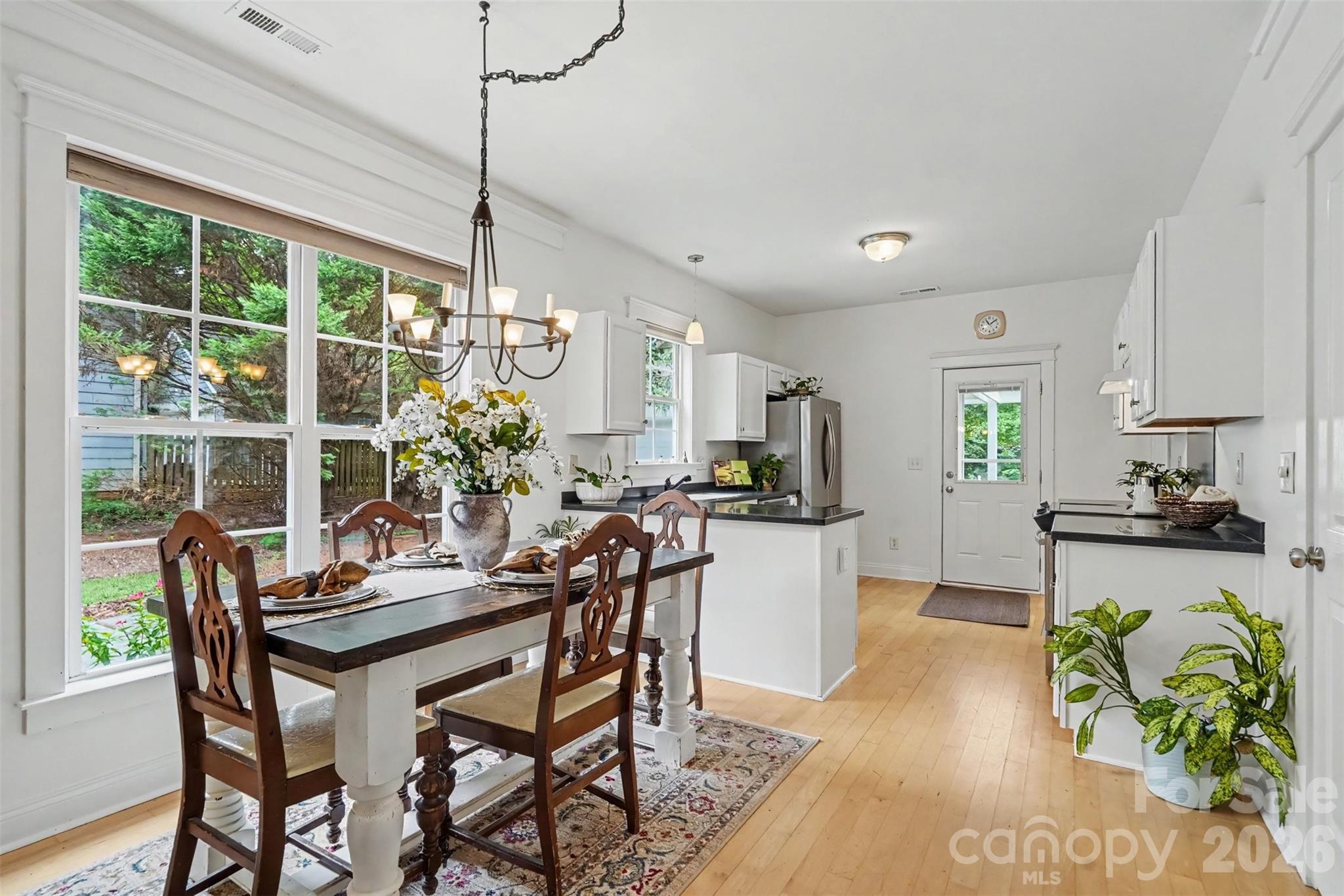 8214 Ballymore Court Property Photo 7