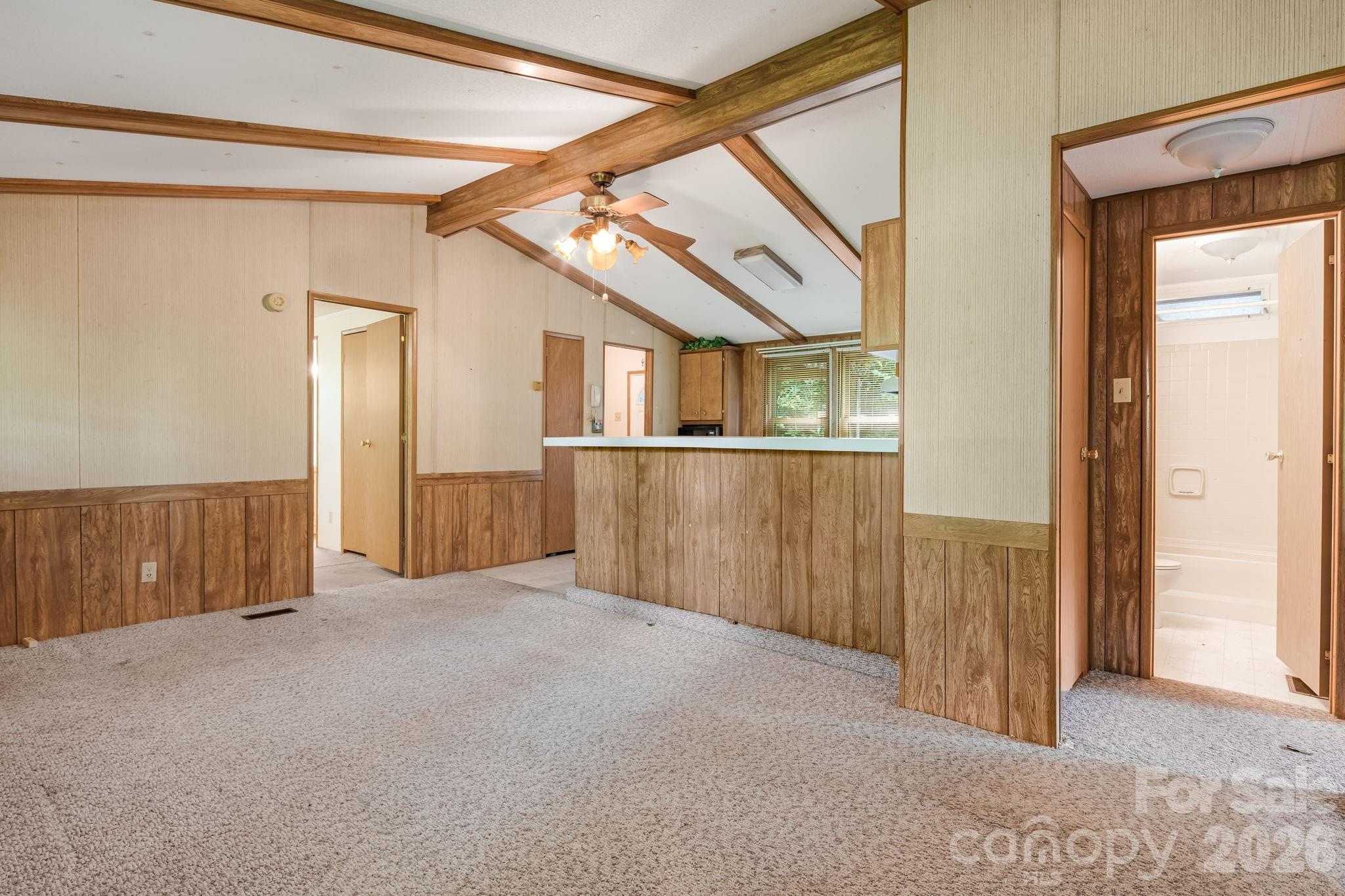 101 Serenity Lane Property Photo 8