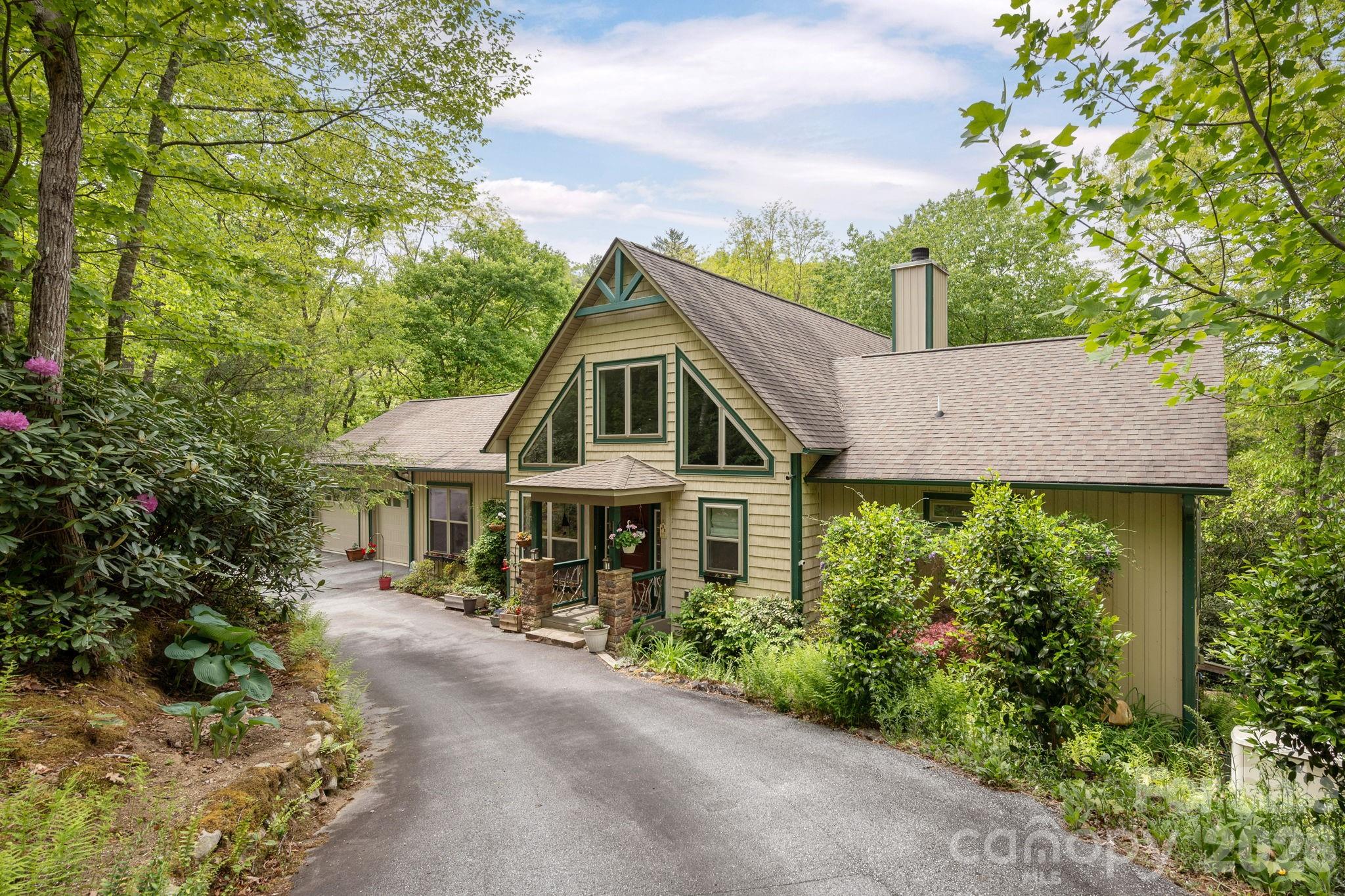 149 Hiwassee Road Property Photo 3