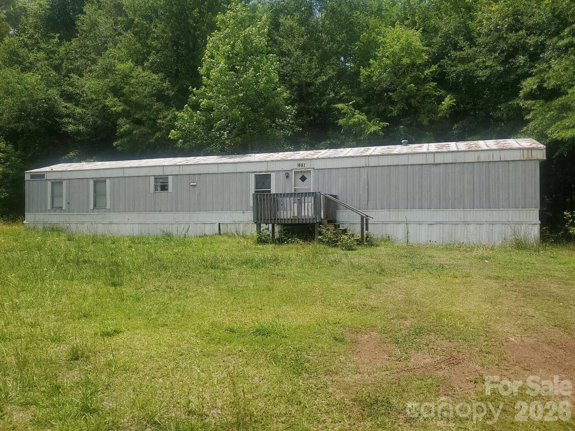 1681 Minnie Lane Property Photo 1