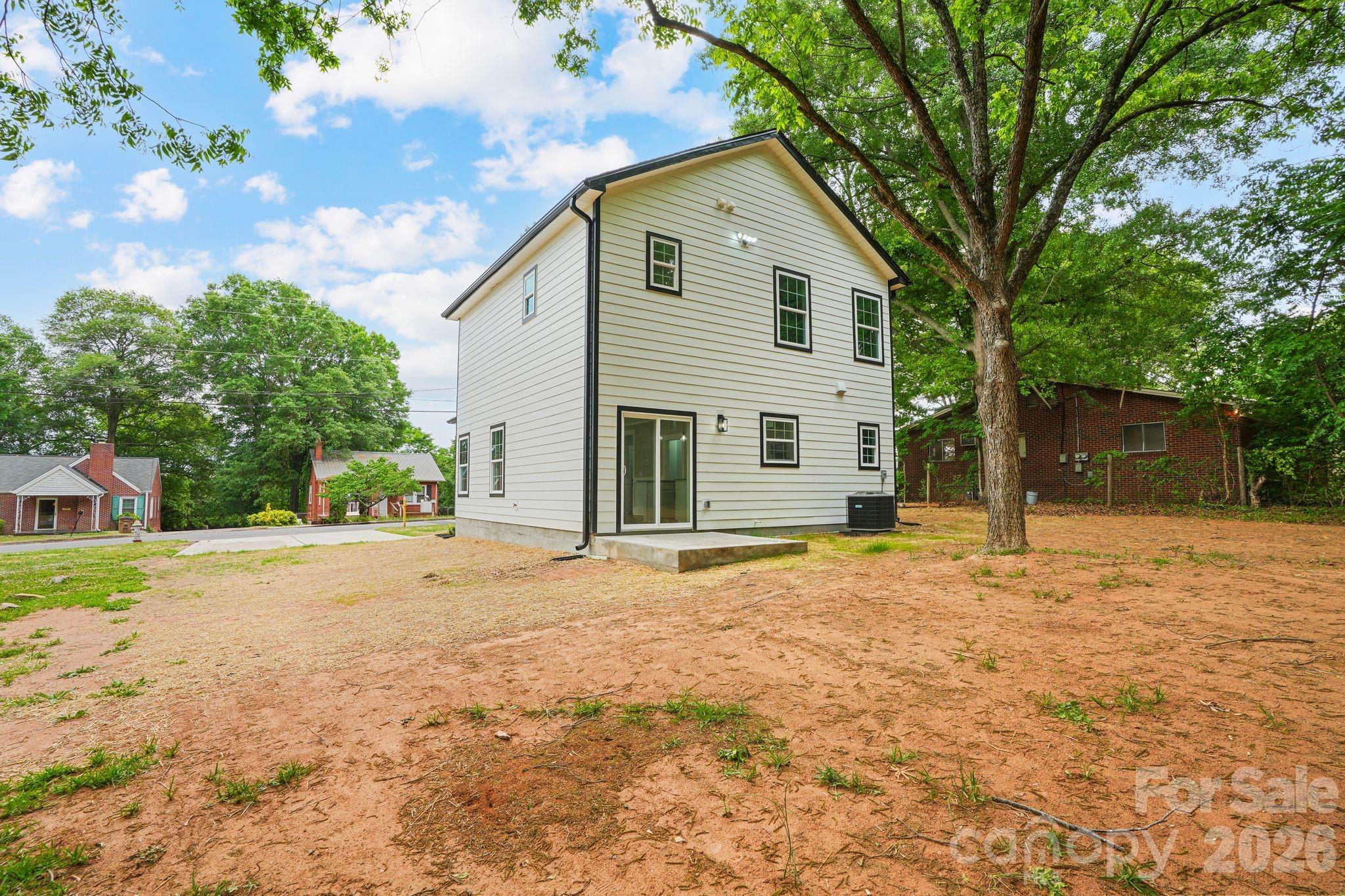 319 Grice Street Property Photo 38