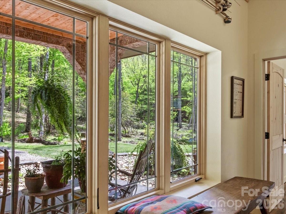 183 Mayfly Court Property Photo 12