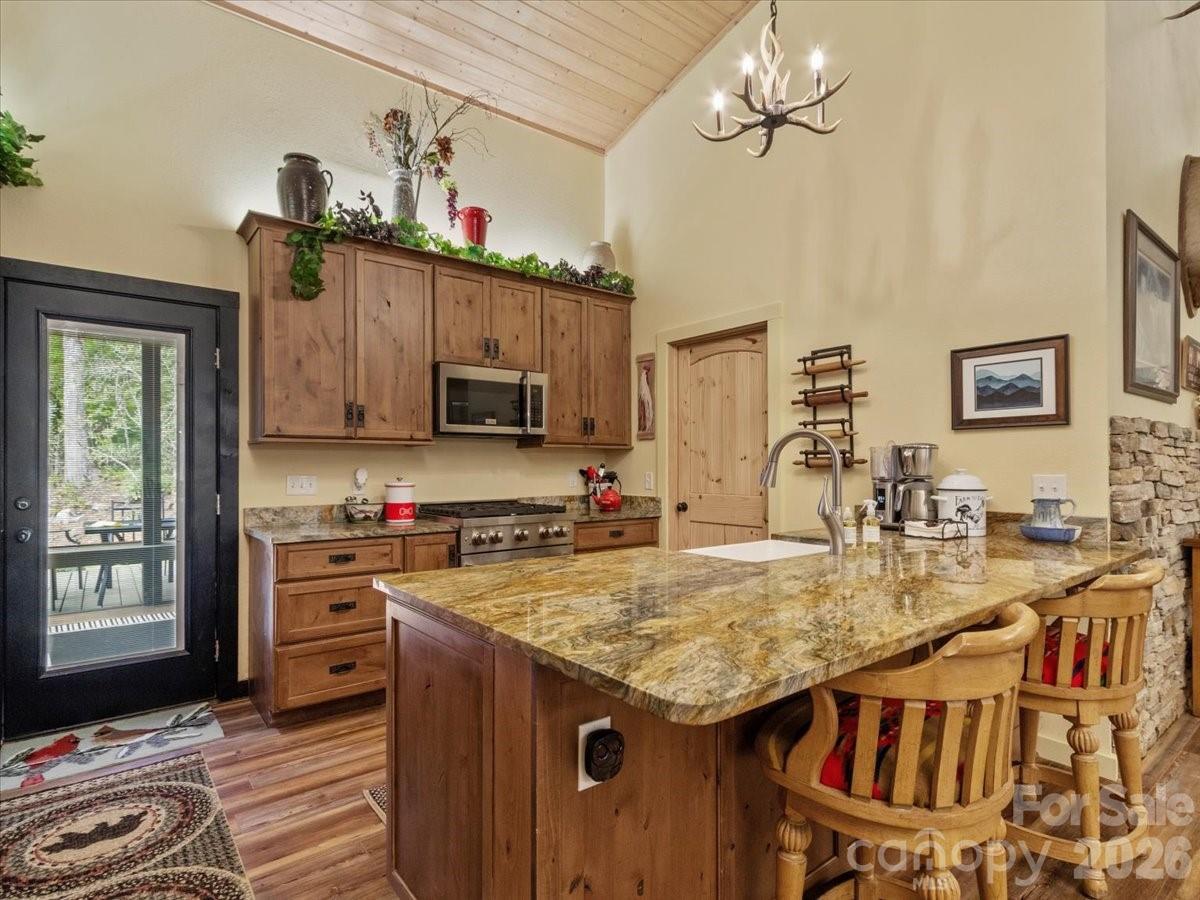 183 Mayfly Court Property Photo 15