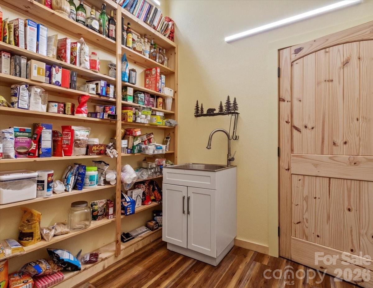 183 Mayfly Court Property Photo 22