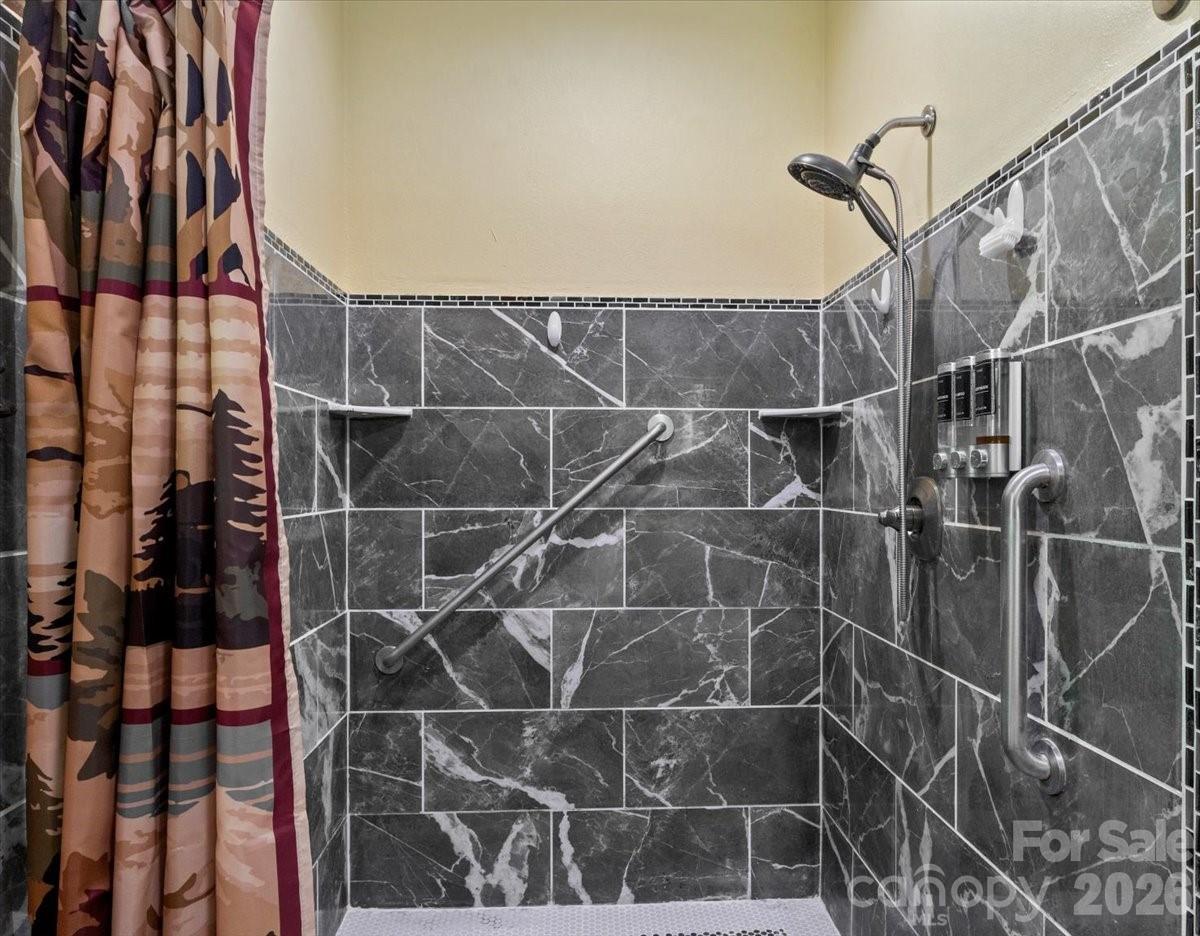 183 Mayfly Court Property Photo 25