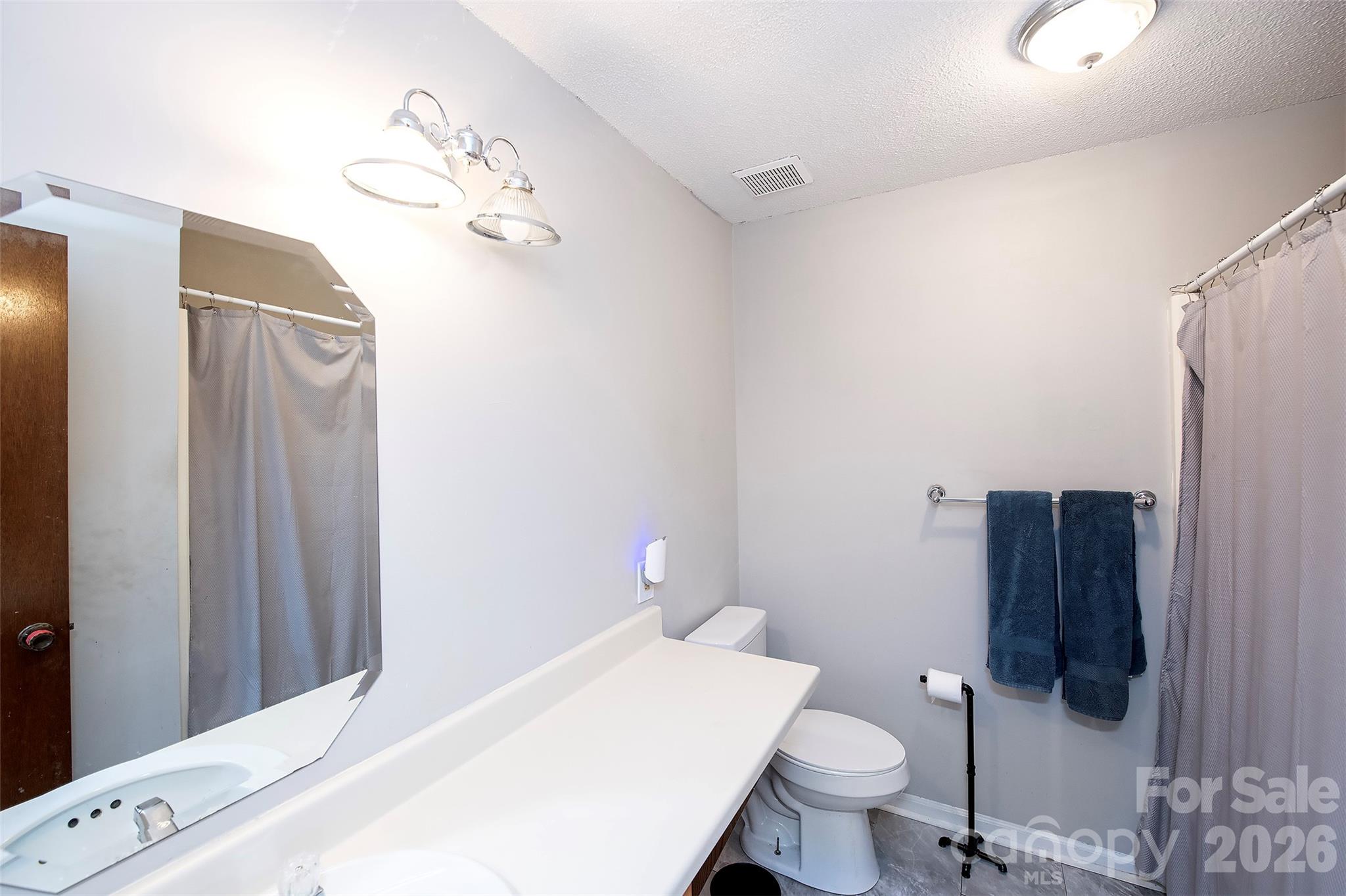 1649 Cedarview Court Property Photo 6