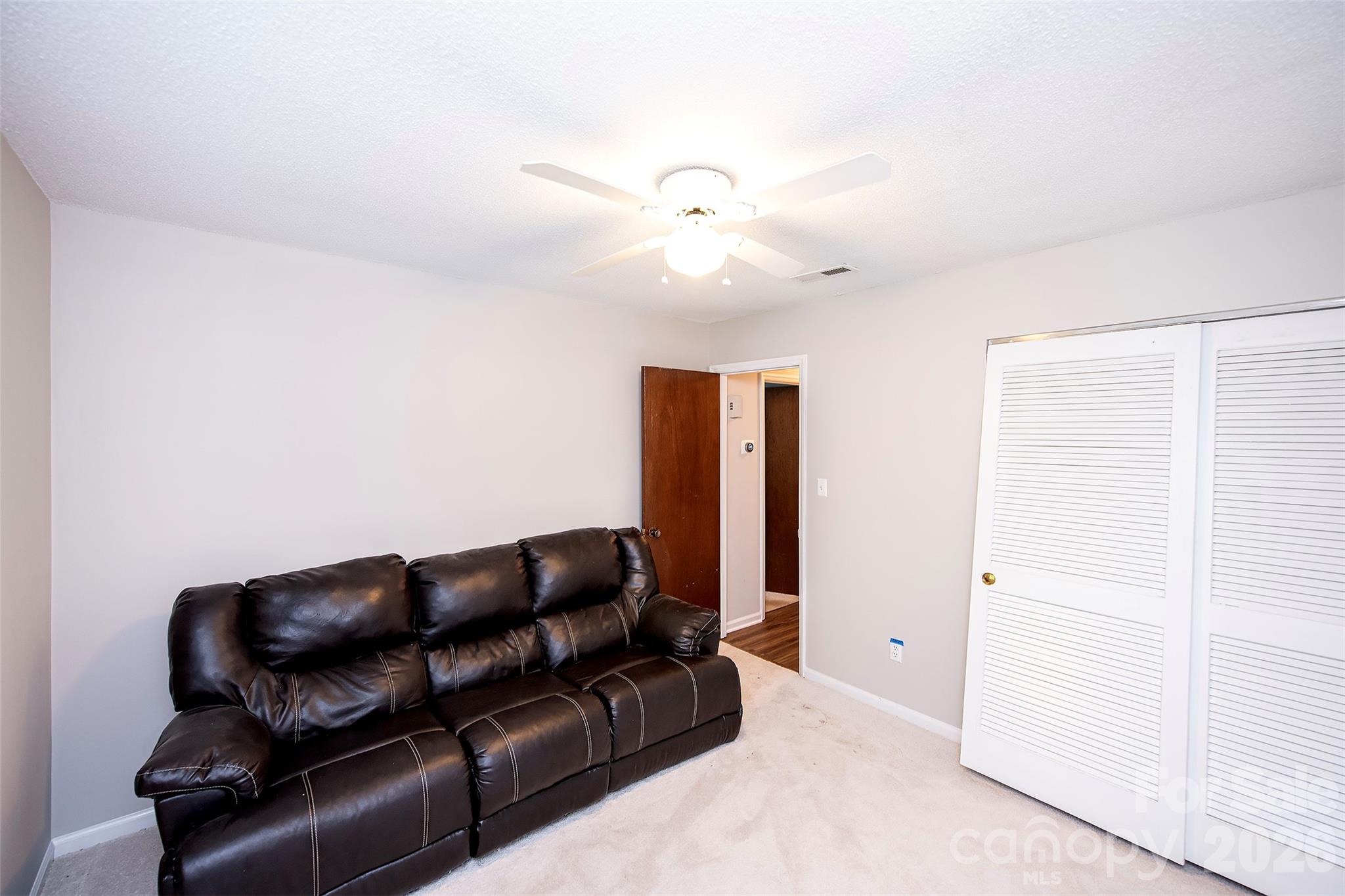 1649 Cedarview Court Property Photo 10