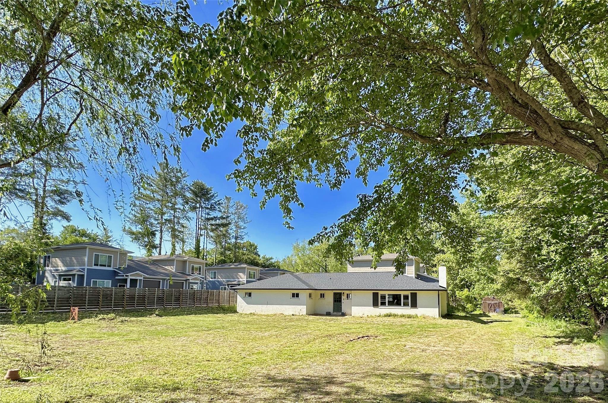 402 Blue Ridge Road Property Photo 1