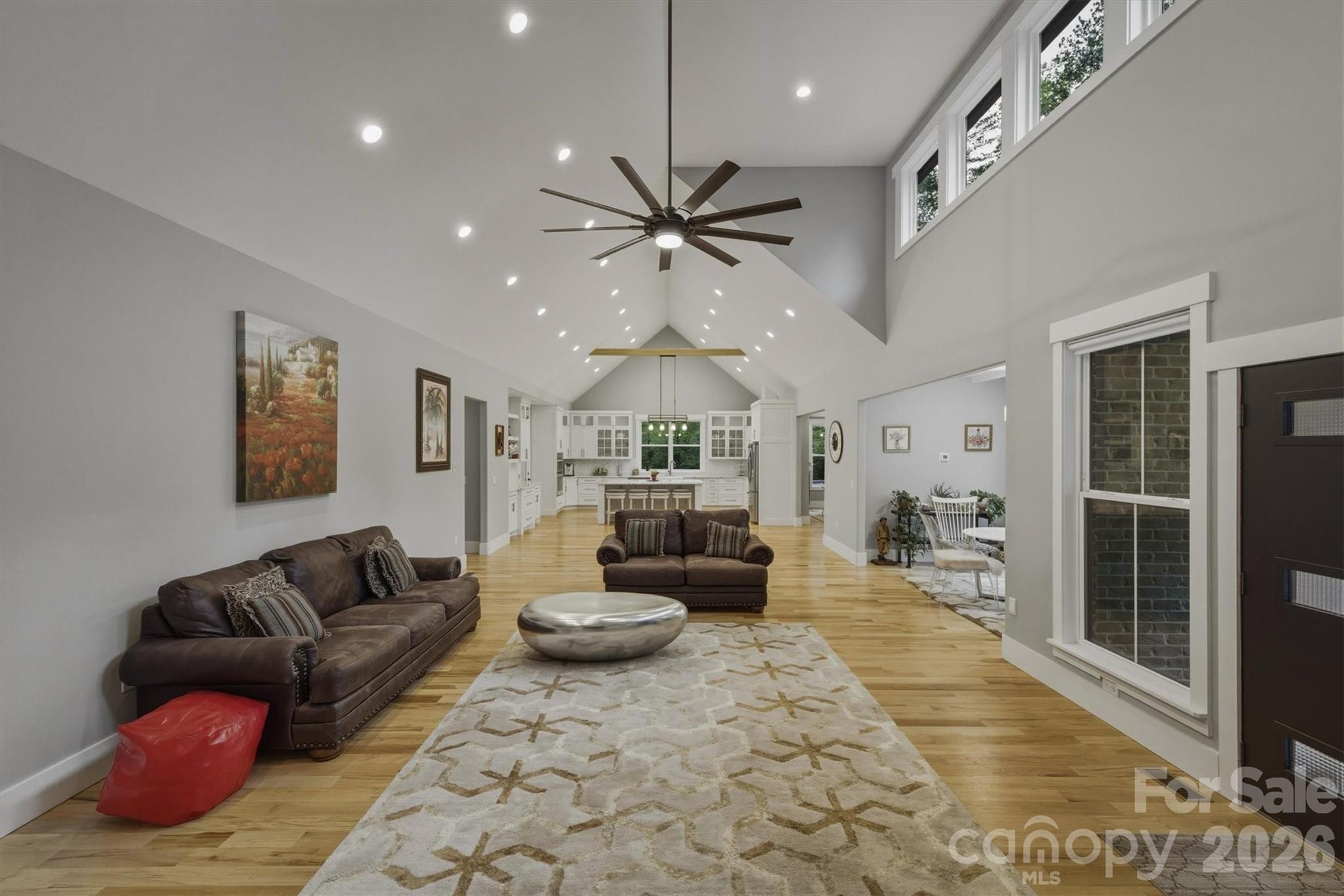 100 White Fawn Circle Property Photo 7