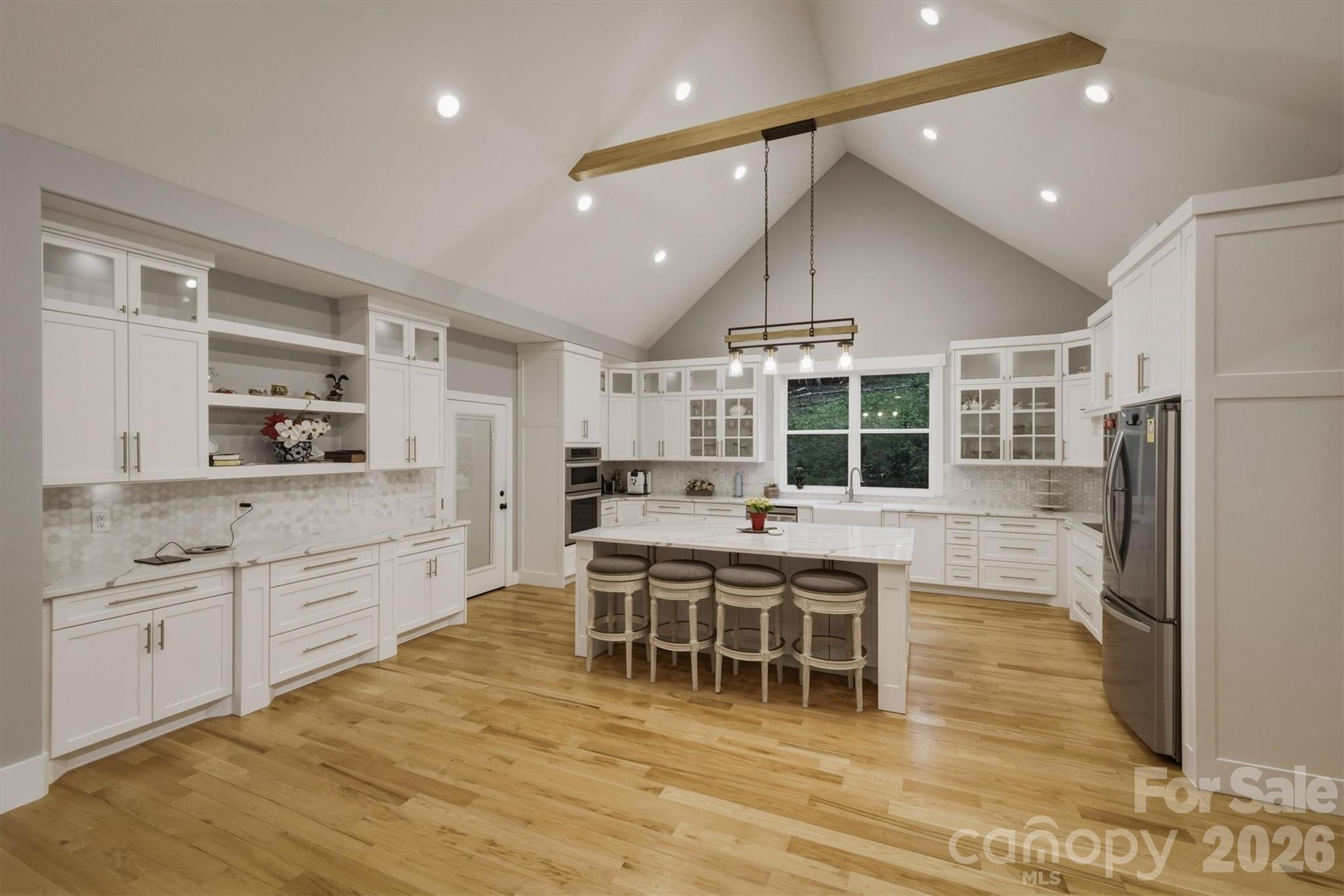 100 White Fawn Circle Property Photo 8