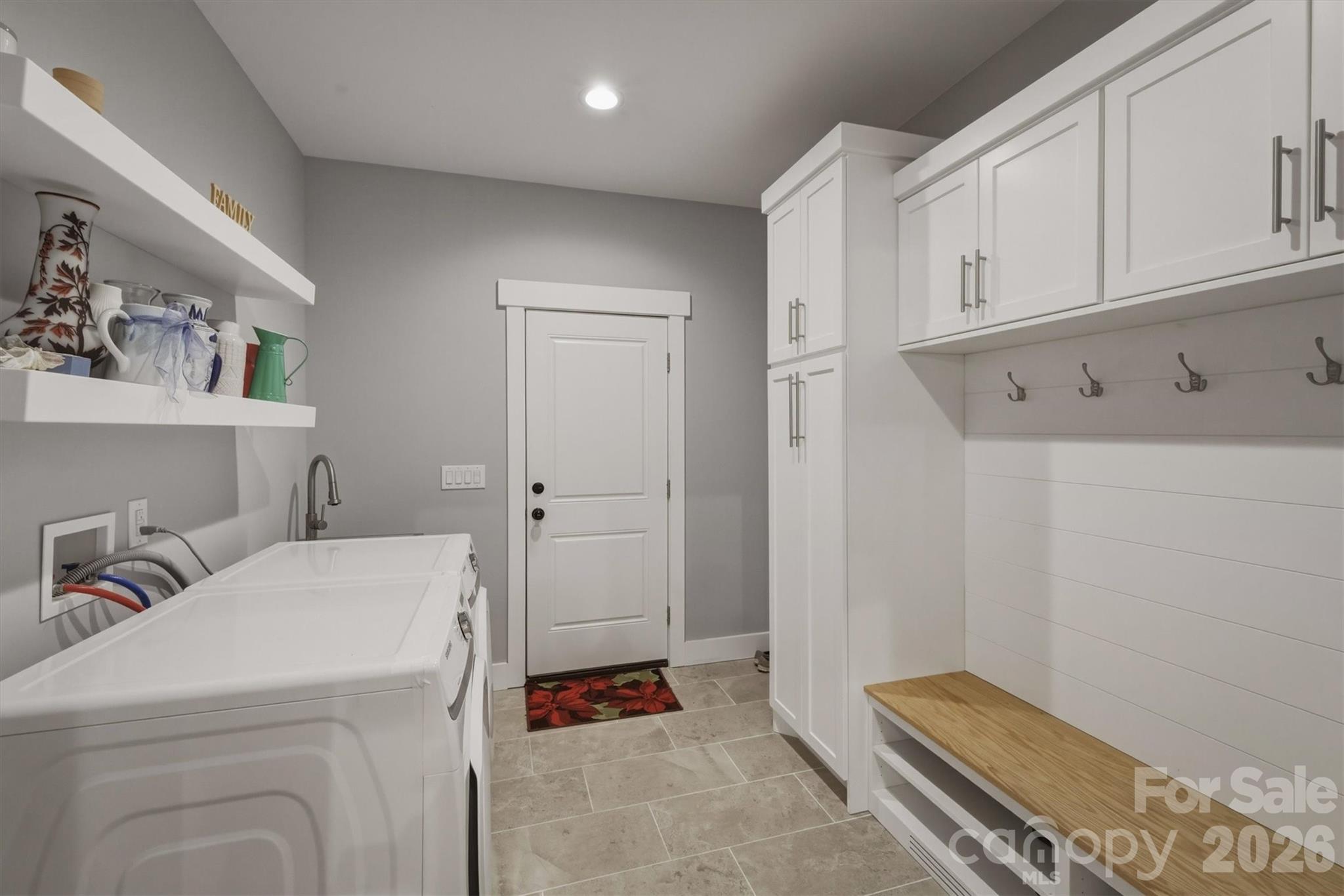 100 White Fawn Circle Property Photo 15
