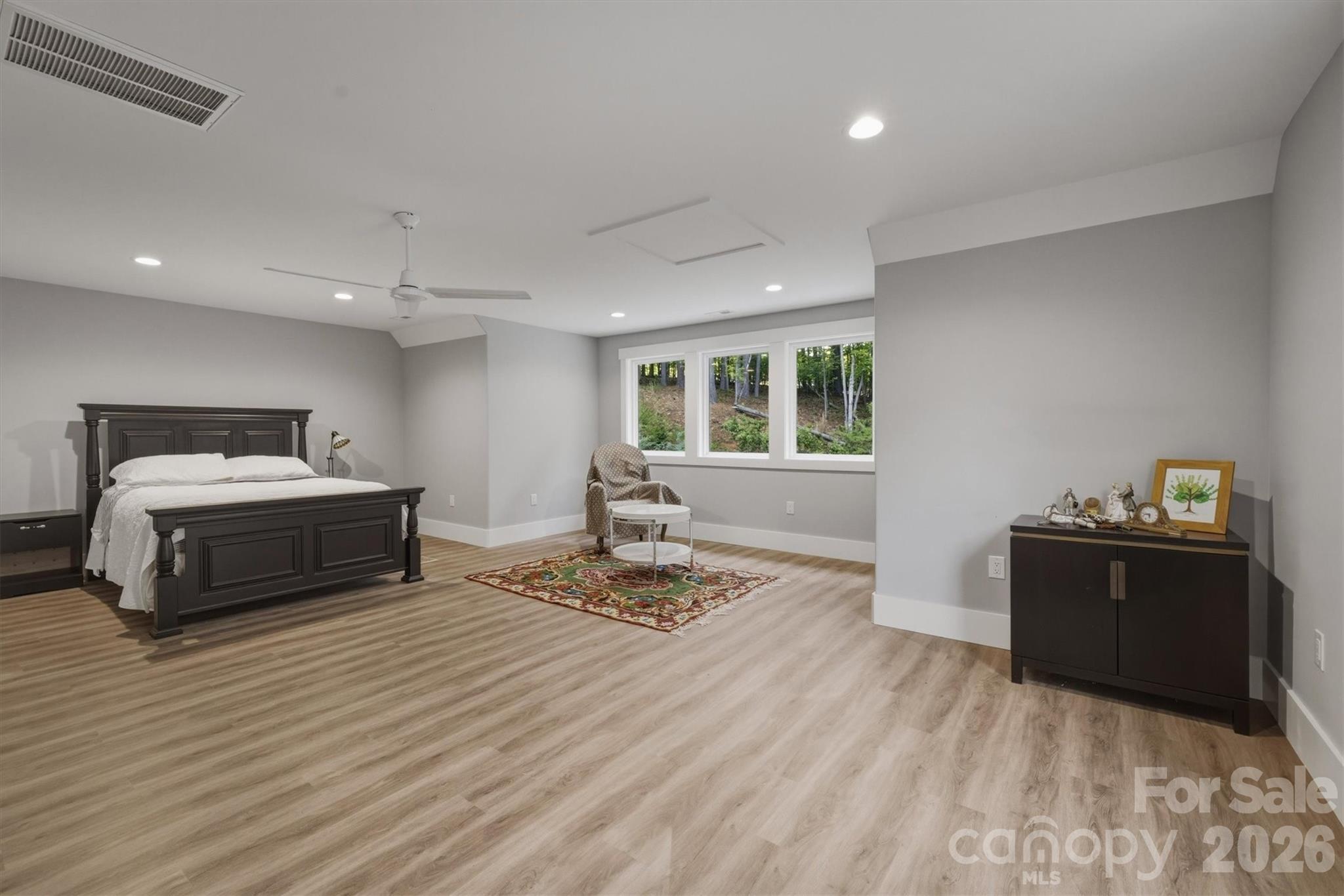 100 White Fawn Circle Property Photo 27