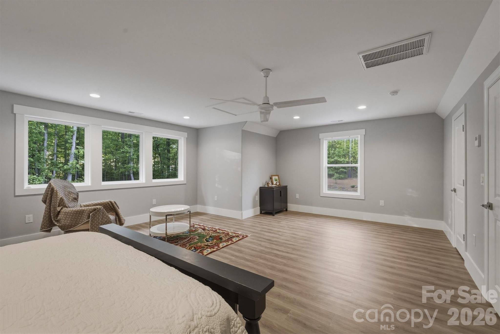 100 White Fawn Circle Property Photo 28