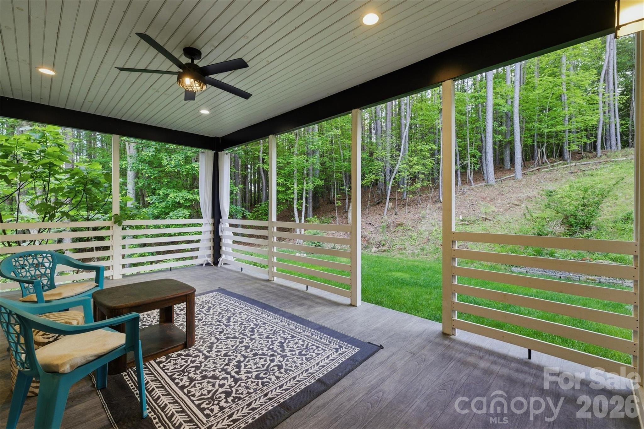 100 White Fawn Circle Property Photo 32
