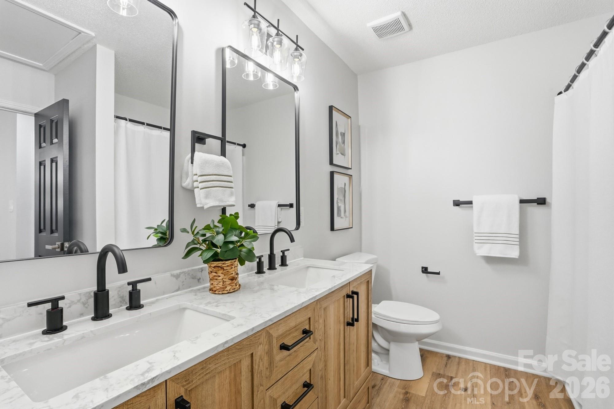 7621 Petrea Lane Property Photo 33
