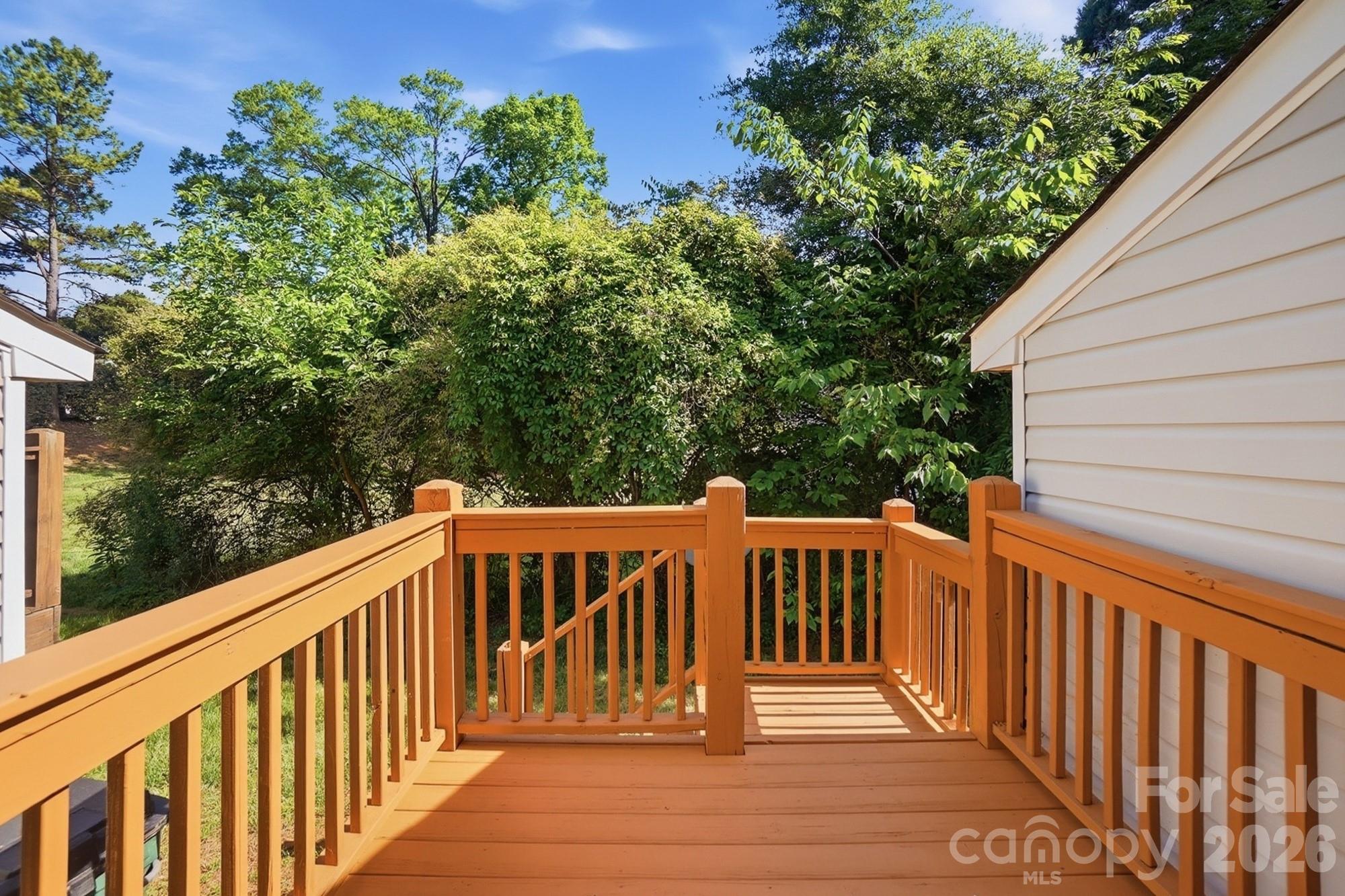 10584 English Setter Way Property Photo 34
