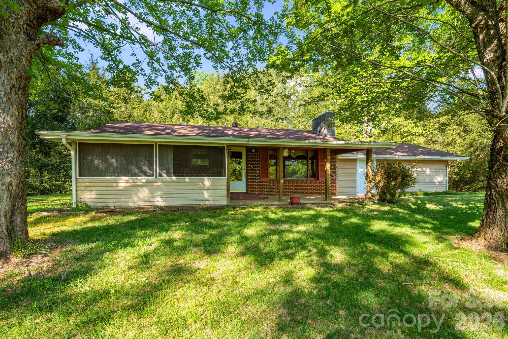 435 Upper Glady Fork Road Property Photo 4