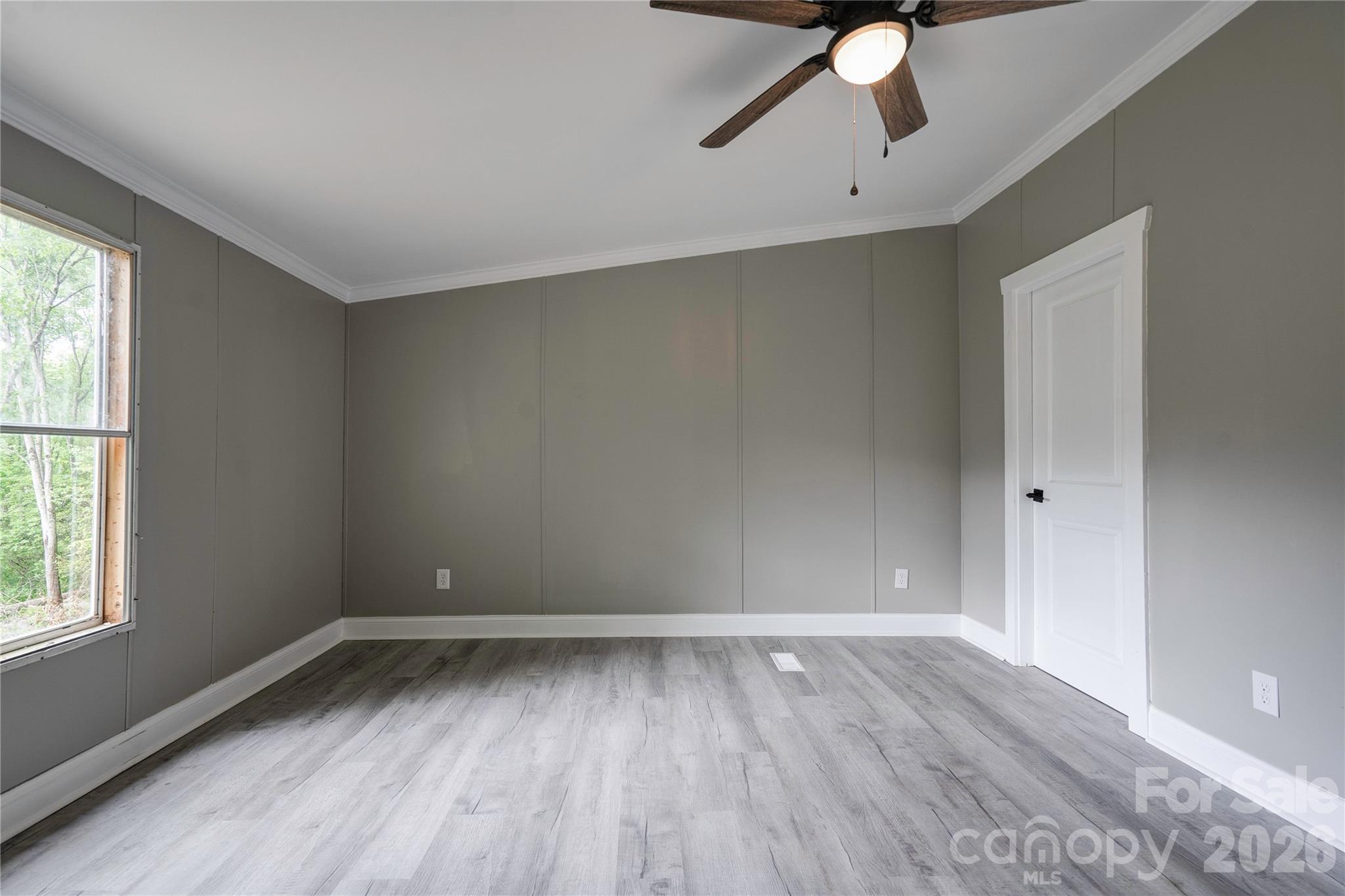141 Knob Creek Drive Property Photo 14