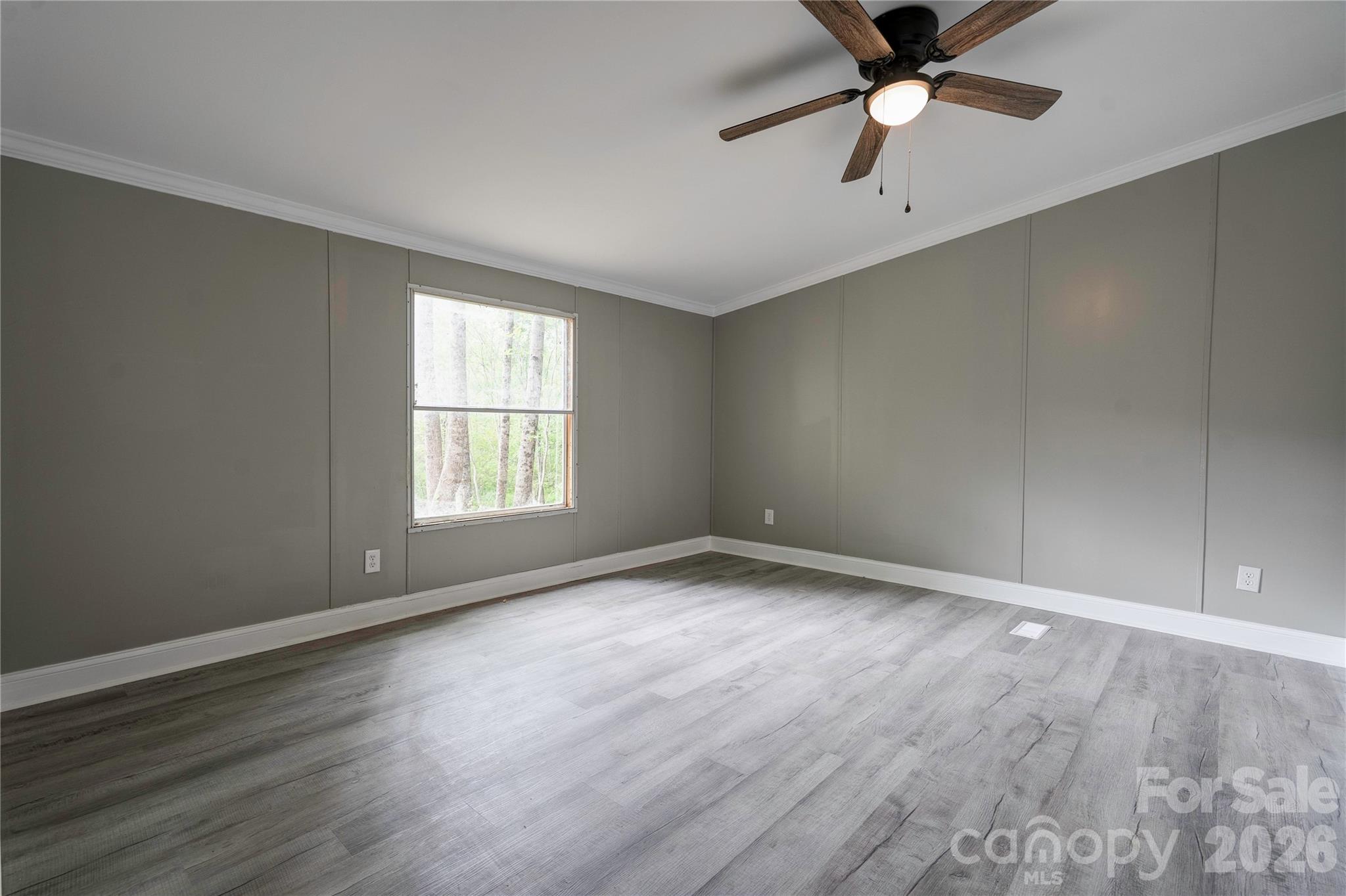 141 Knob Creek Drive Property Photo 15
