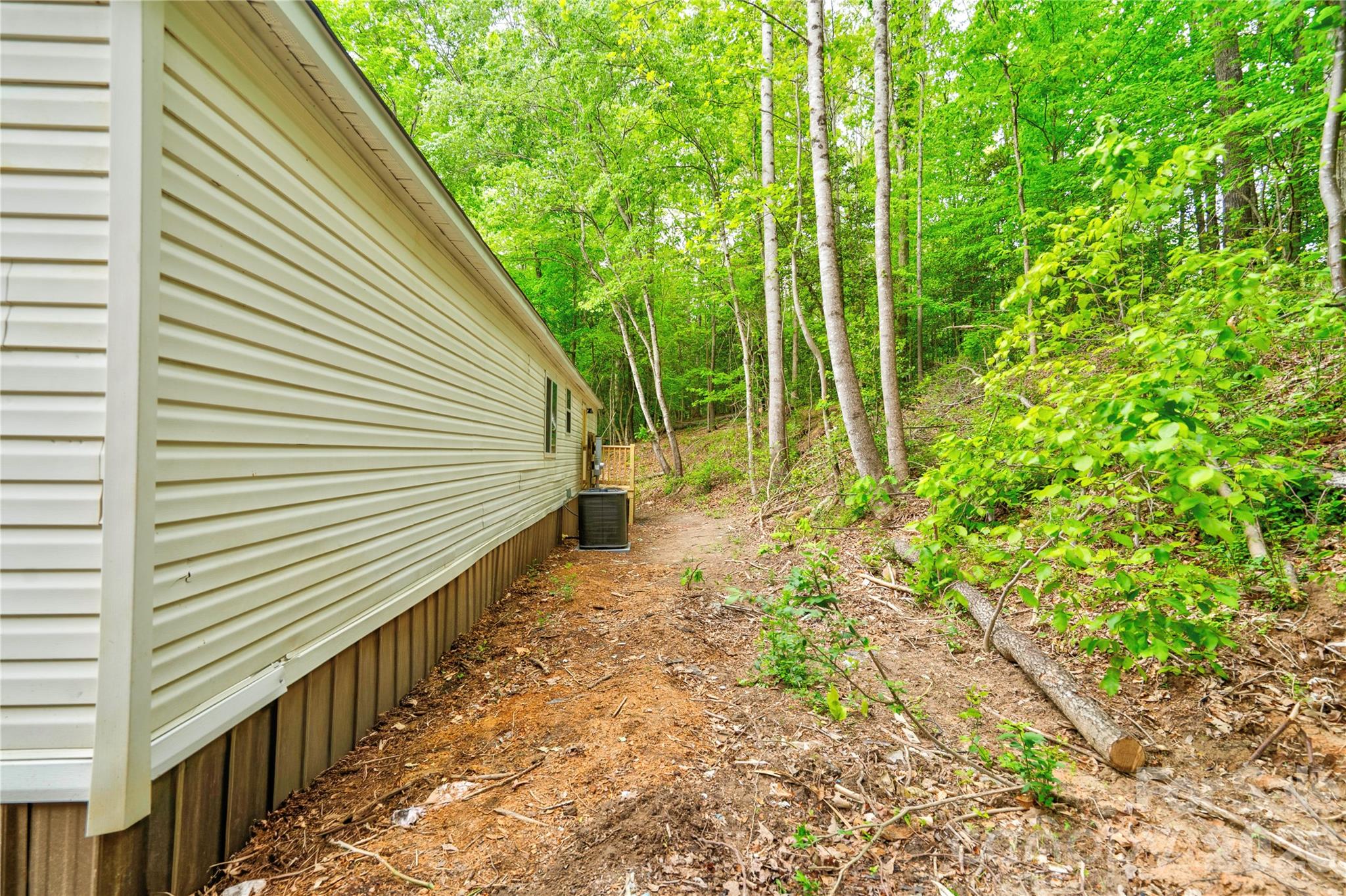 141 Knob Creek Drive Property Photo 34