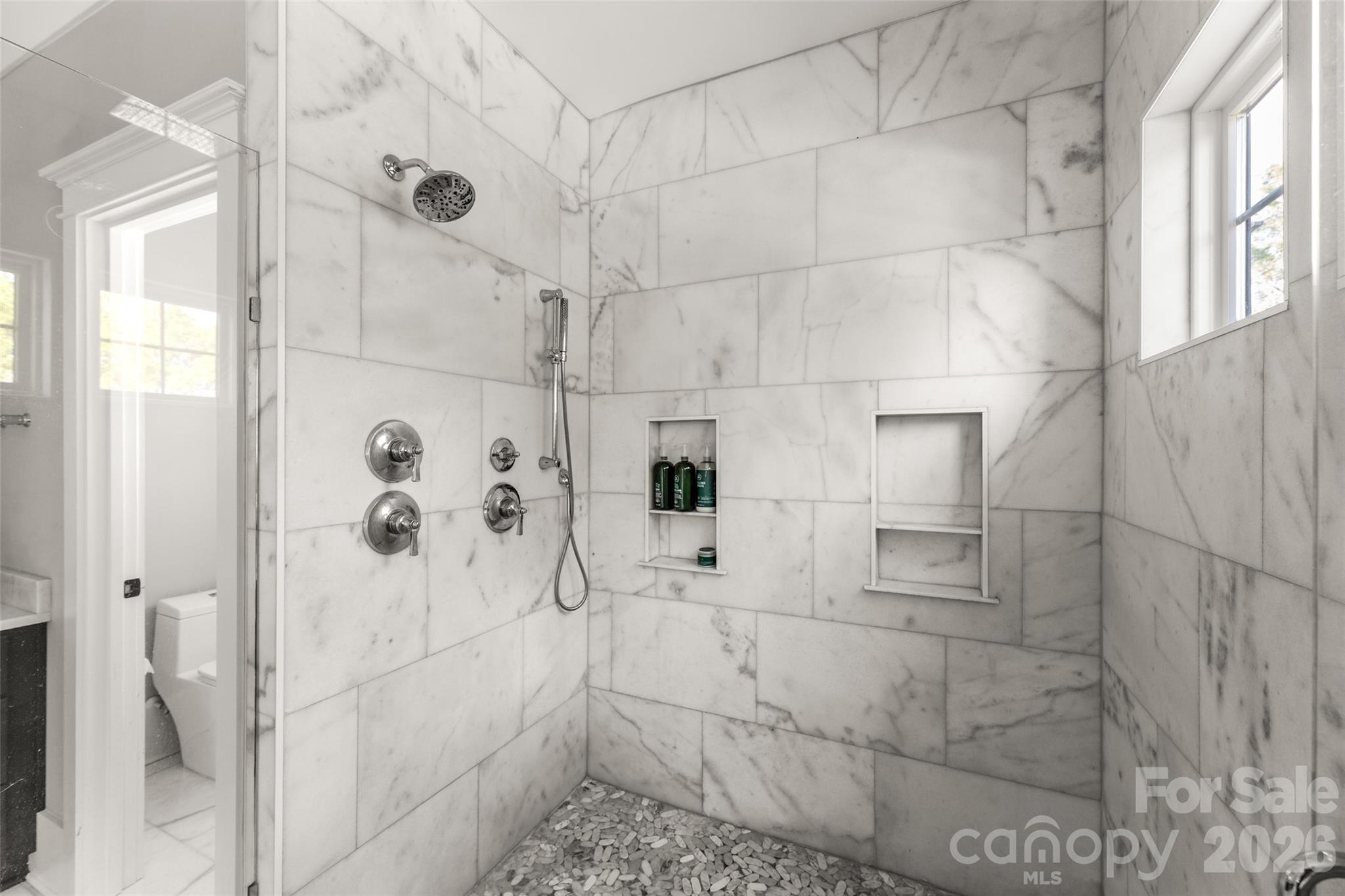 1512 Parson Street Property Photo 13