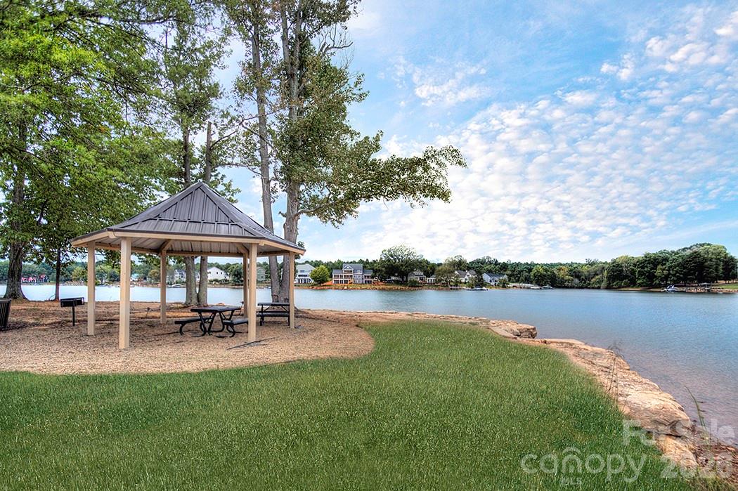 122 Boatwright Lane Property Photo 34