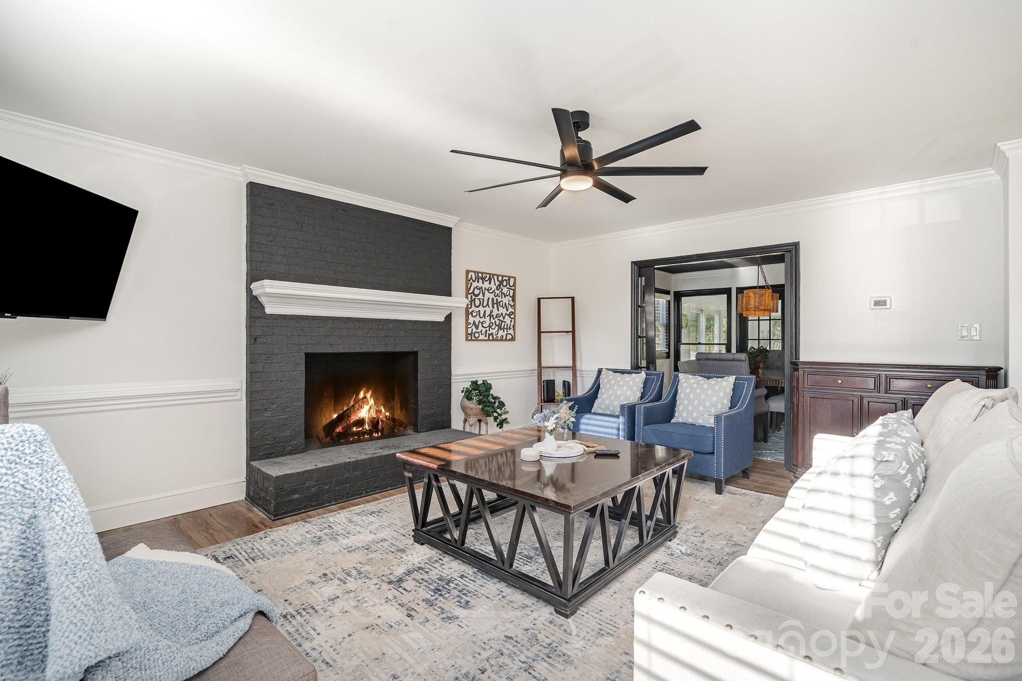 8823 Dartmoor Place Property Photo 8