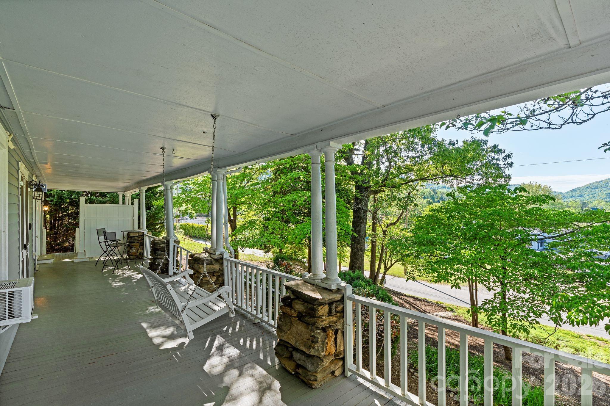 33 Vance Avenue Property Photo 7