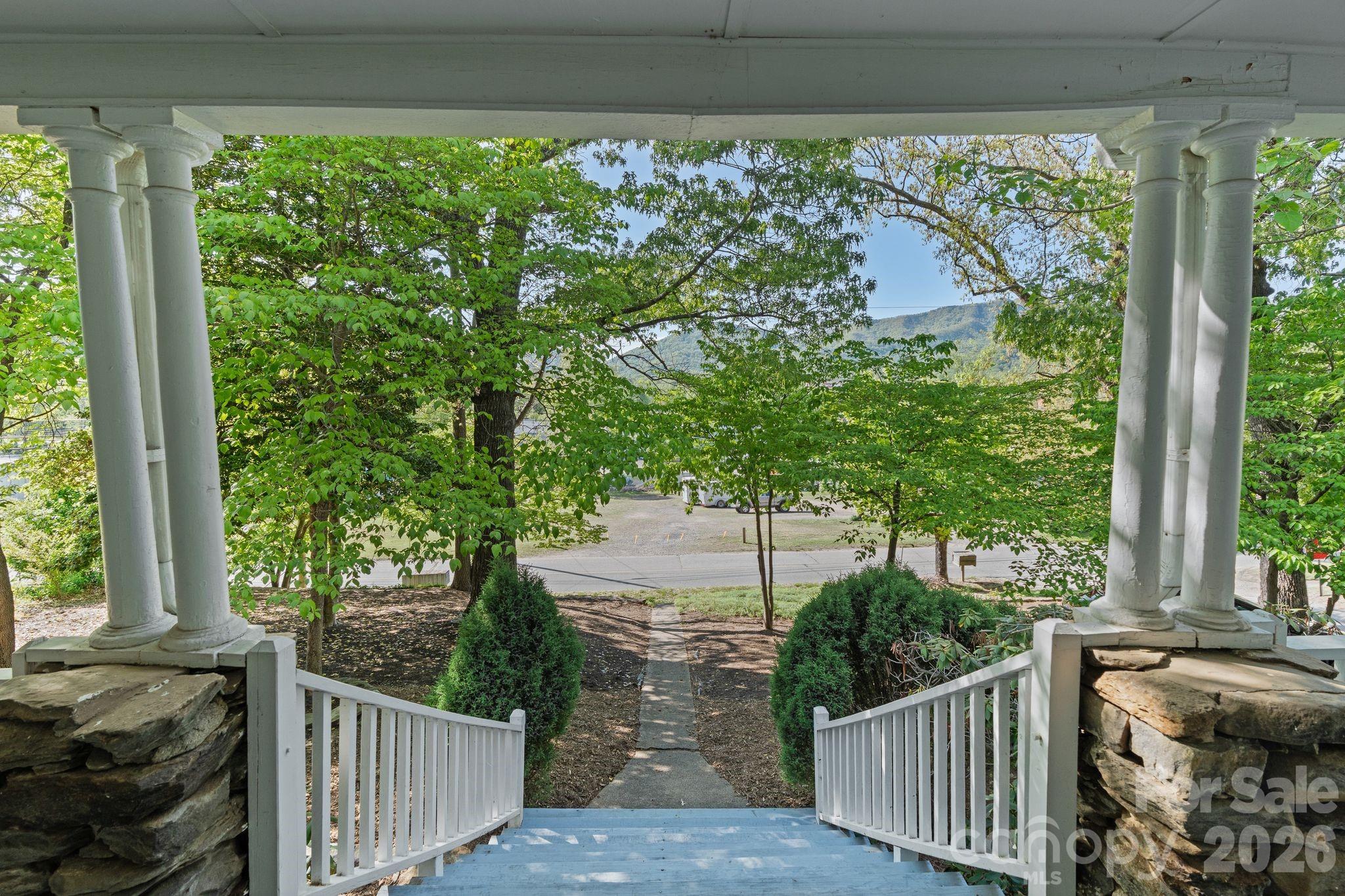 33 Vance Avenue Property Photo 11