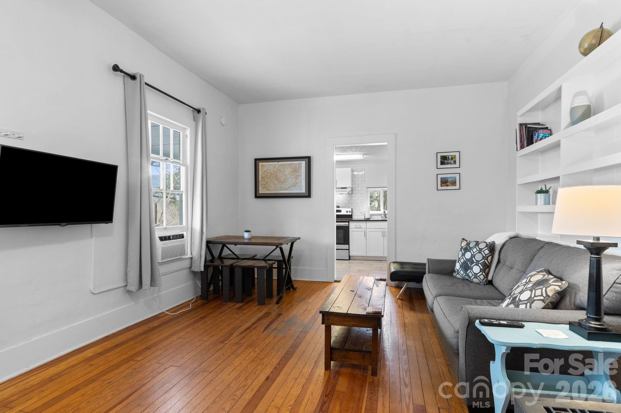 33 Vance Avenue Property Photo 14